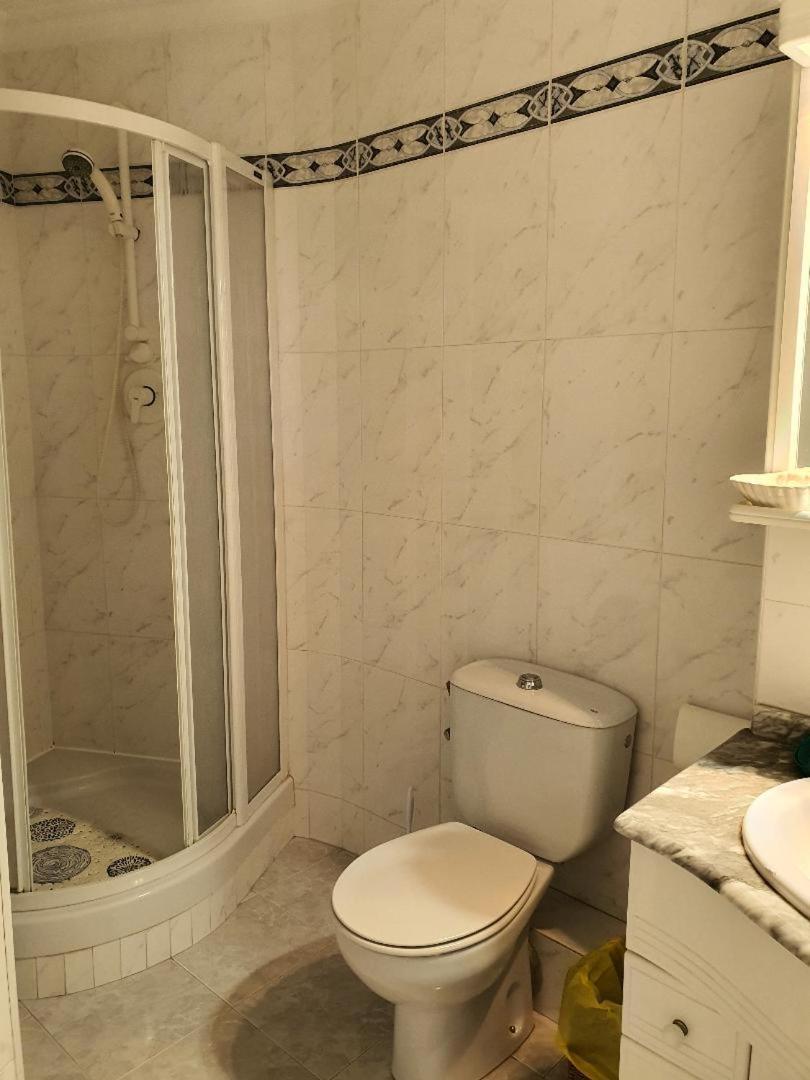 Luxury 2 Night Minimum Until June 31st!! Apartment