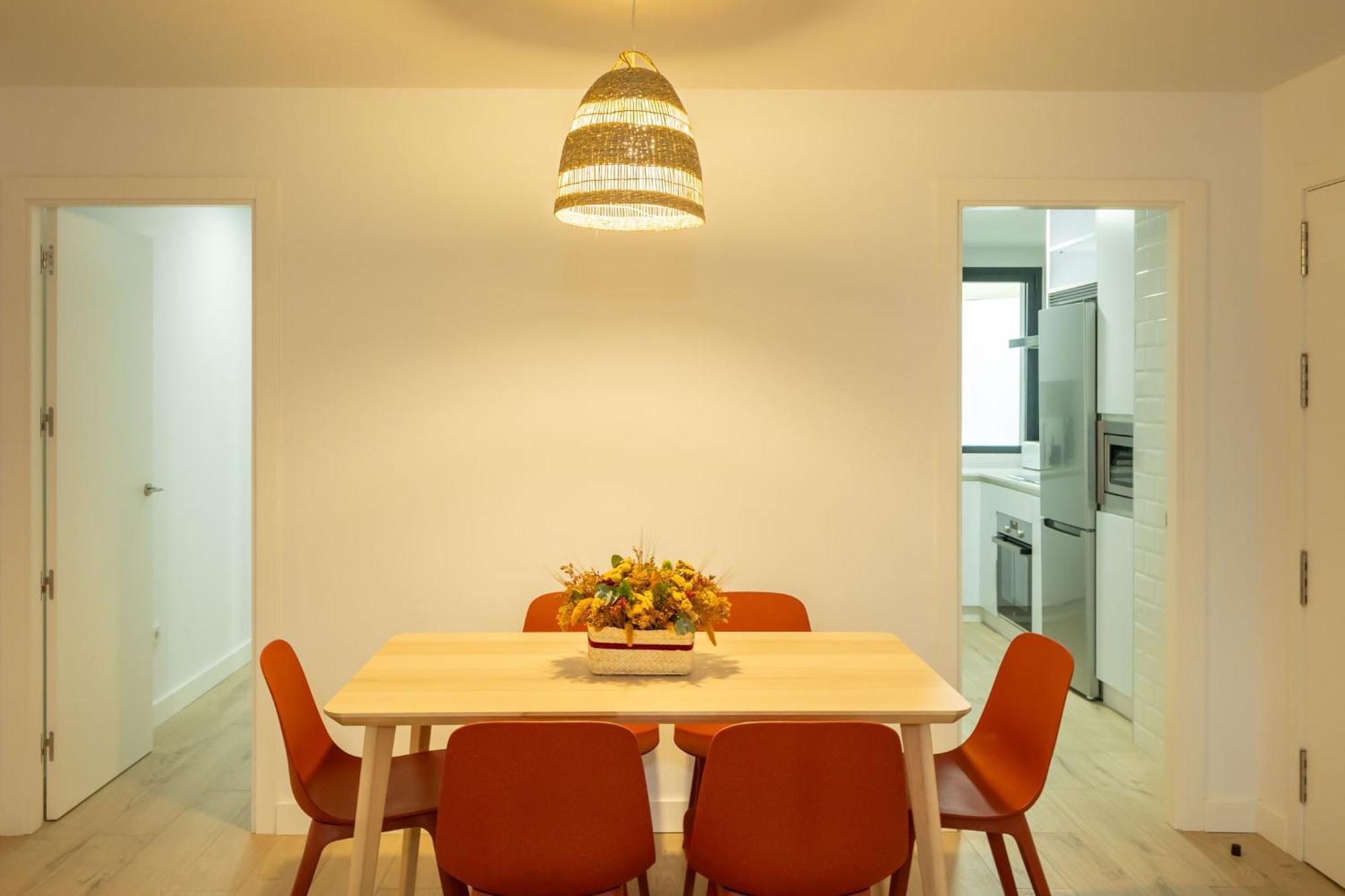 Charming 2 Bedroom By Torre Del Oro By Ocityzen * Sevilla