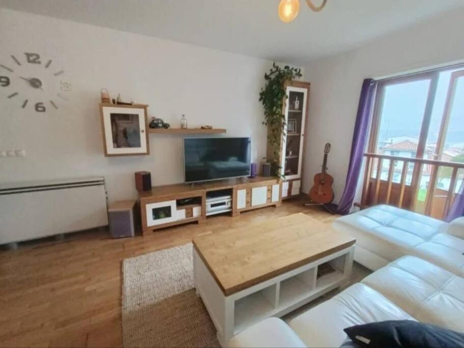 Apartment O Picho: Centrico.