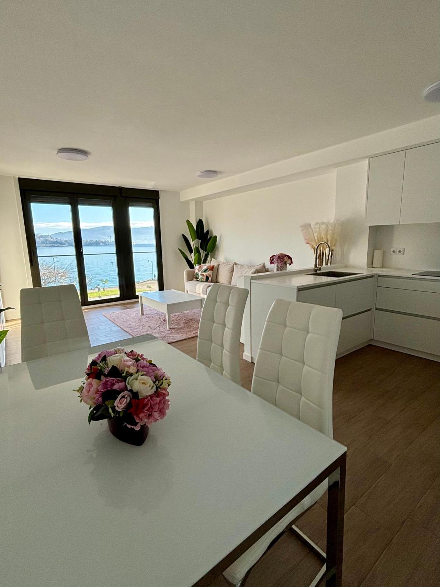 Apartamento A Estrenar Vistas Al Mar, Céntrico *