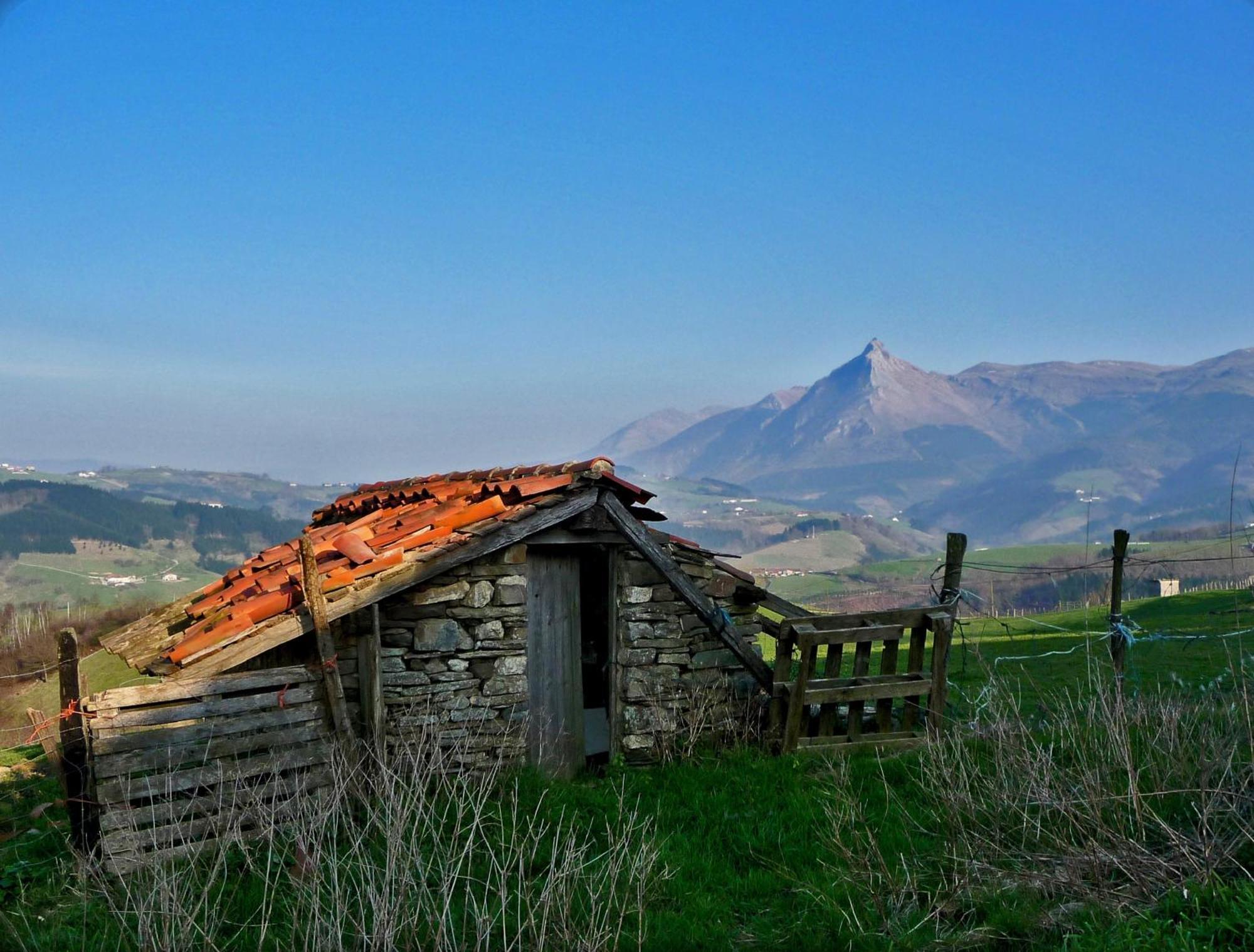 Etxaluze Bed & Breakfast Ormaiztegui