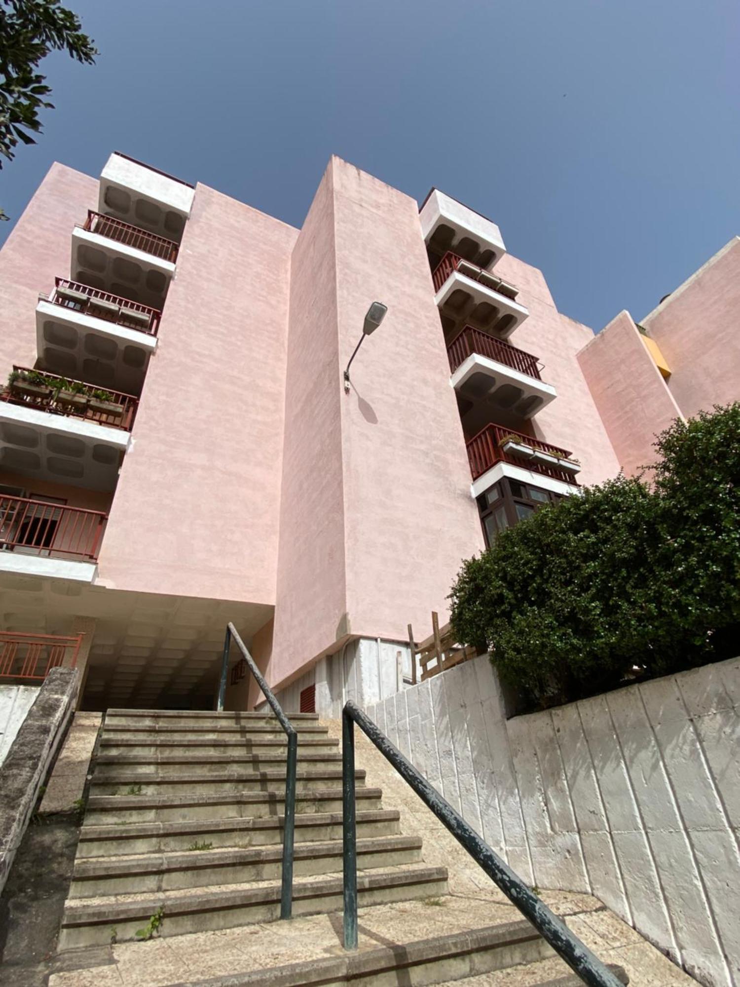 La Escalerica Apartment *
