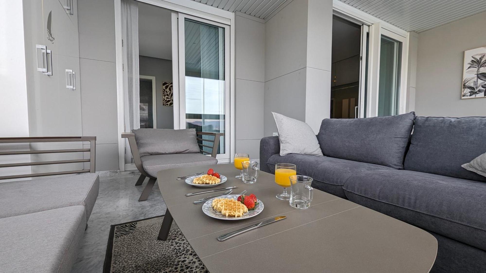 Gemelos Superb Apartment *