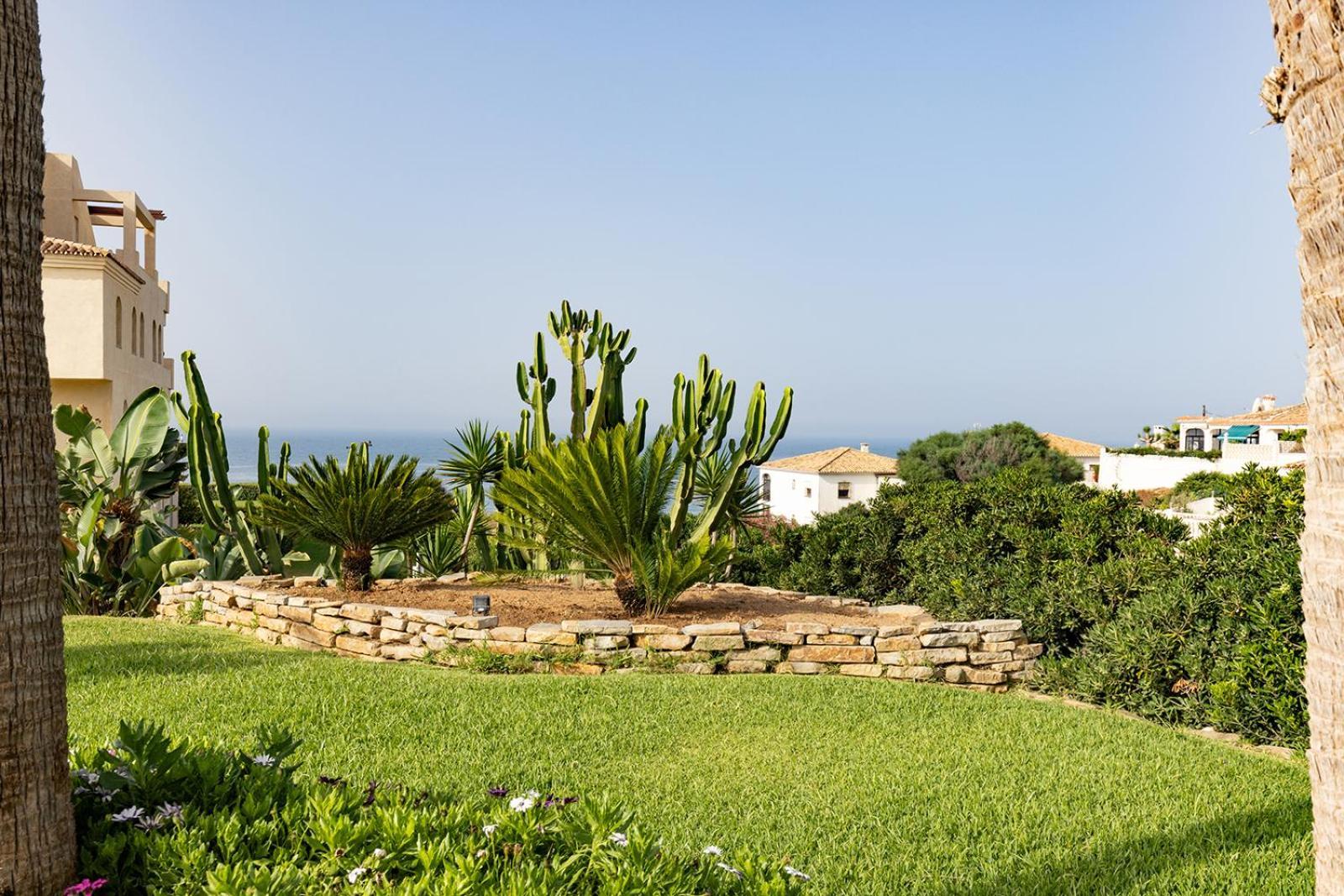 Apartment La Cala Gorgeous 2 Bedroom With Stunning Gardens, Pools And Sea Views