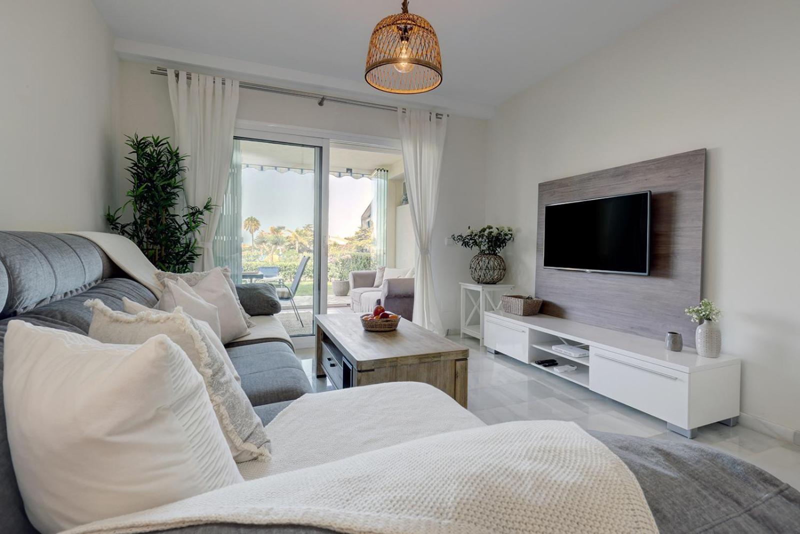 La Cala Gorgeous 2 Bedroom With Stunning Gardens, Pools And Sea Views Apartment *