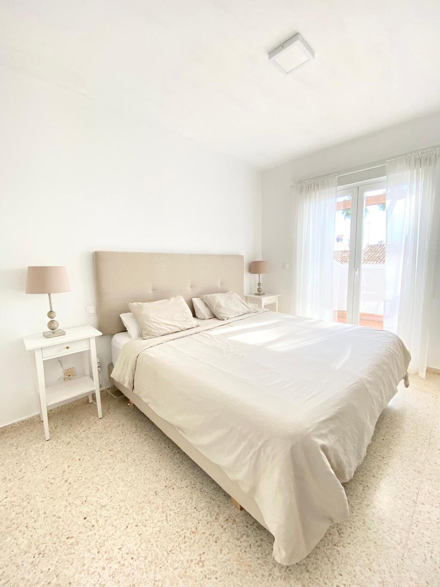 Townhouse W/sea View & Garden Сasa de vacaciones