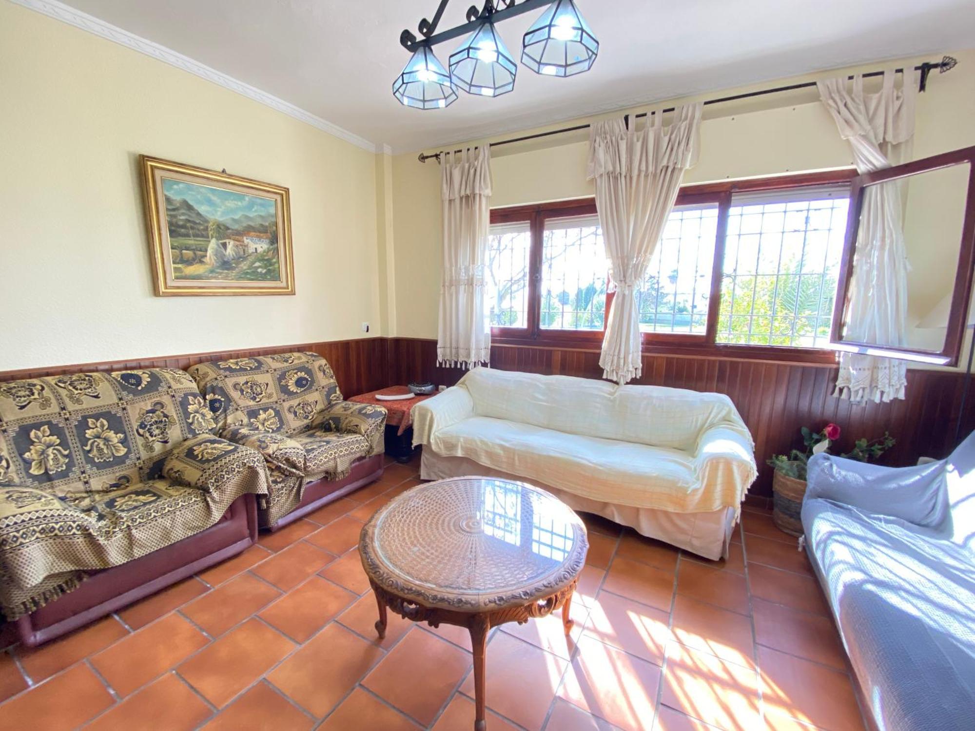 Lua Villa *
