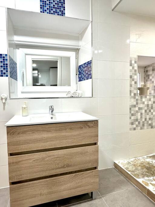 Apartment Estudio Con Encanto En El Casco, Junto Al Puerto *