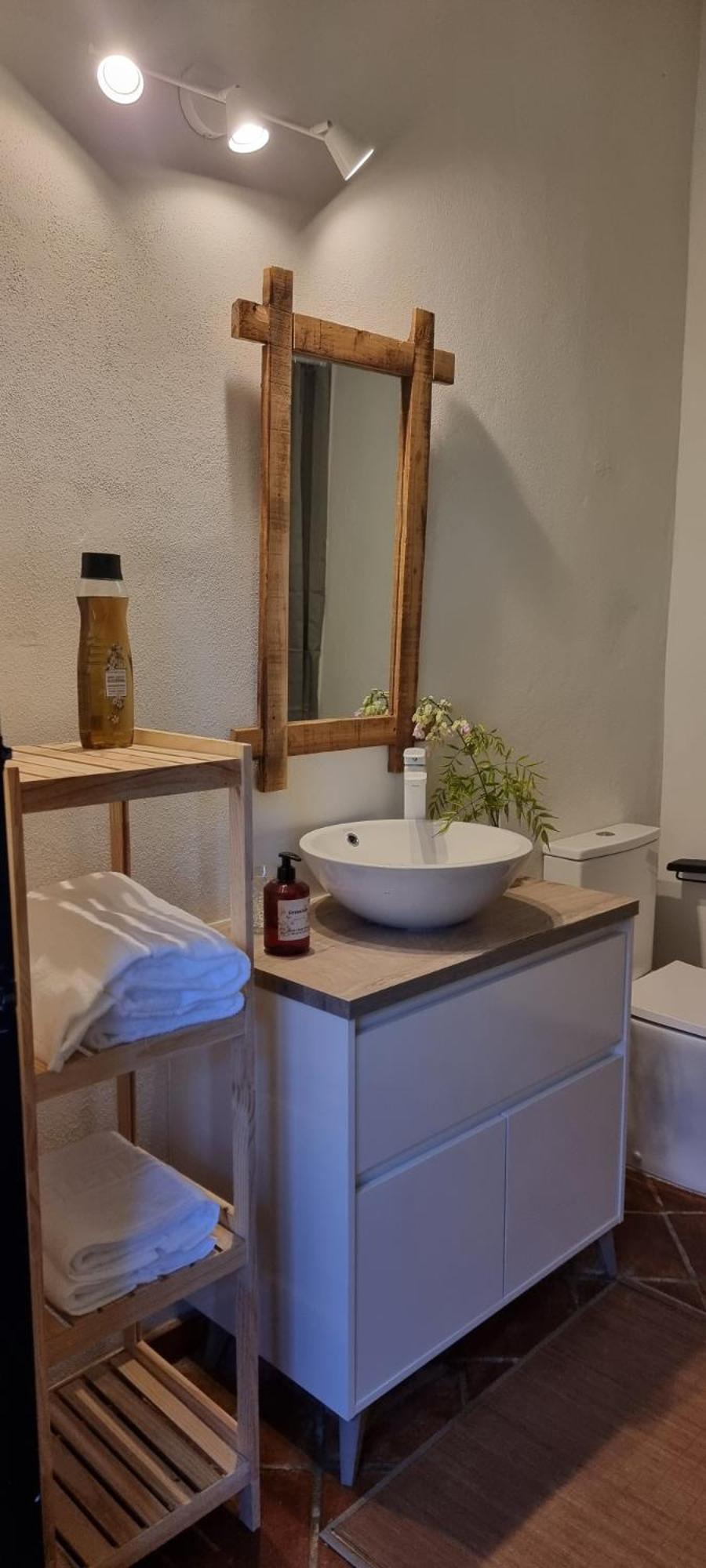 Bonita Con Jardin Y Terraza Privado Сasa de vacaciones
