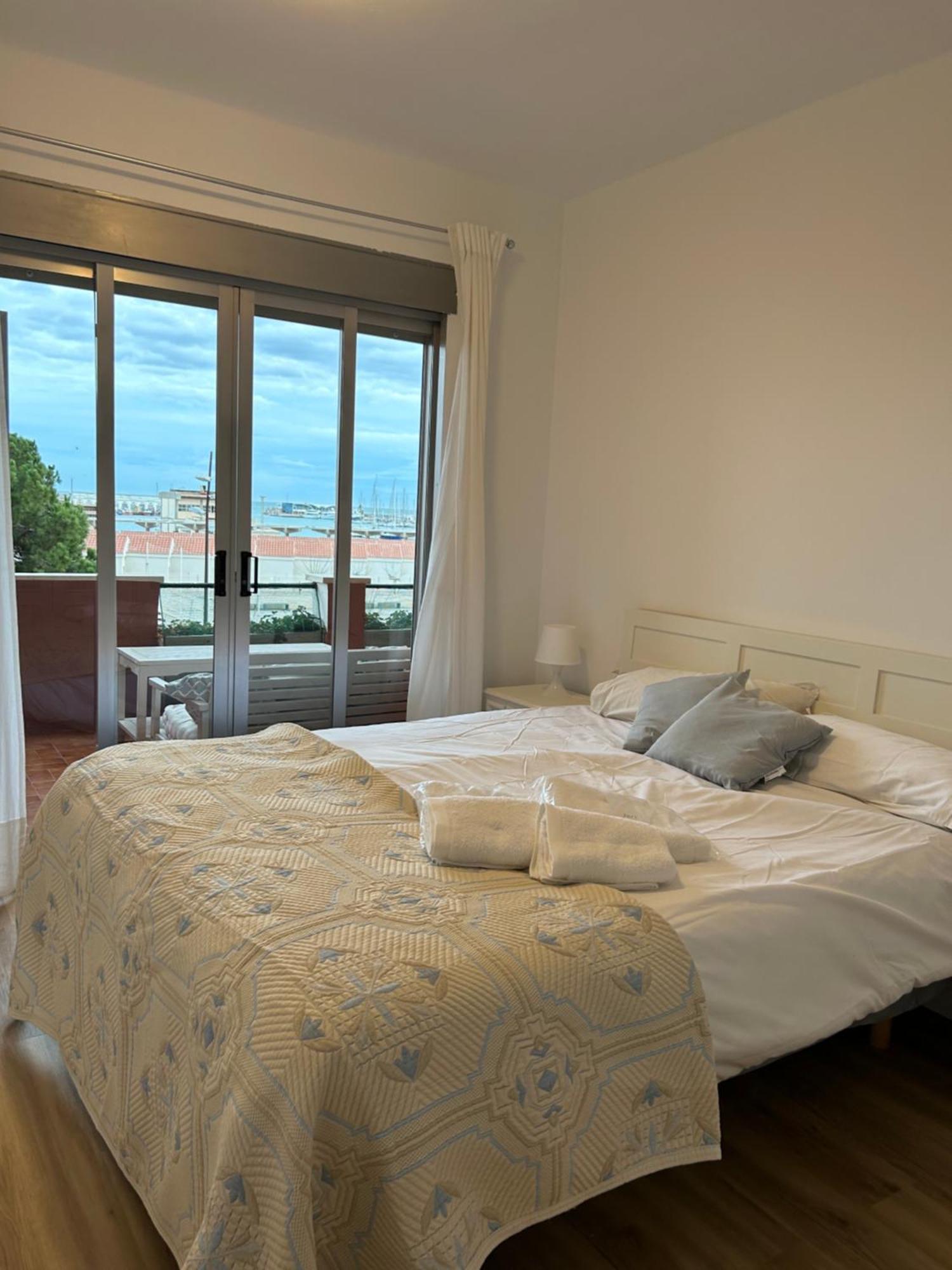 Apartment Frente Al Puerto Y Junto A La Playa Del Arenal *