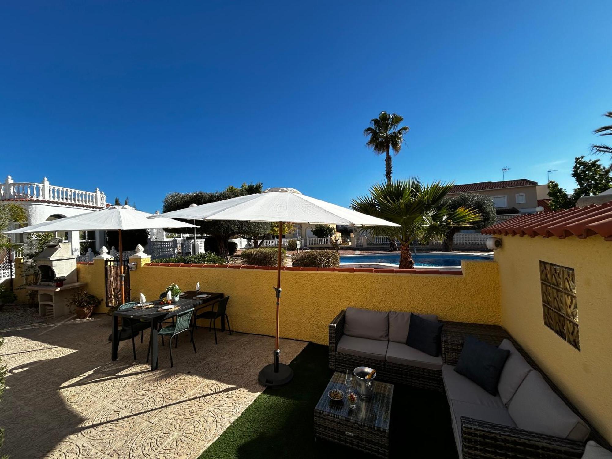 Casa Lily Urb La Marina