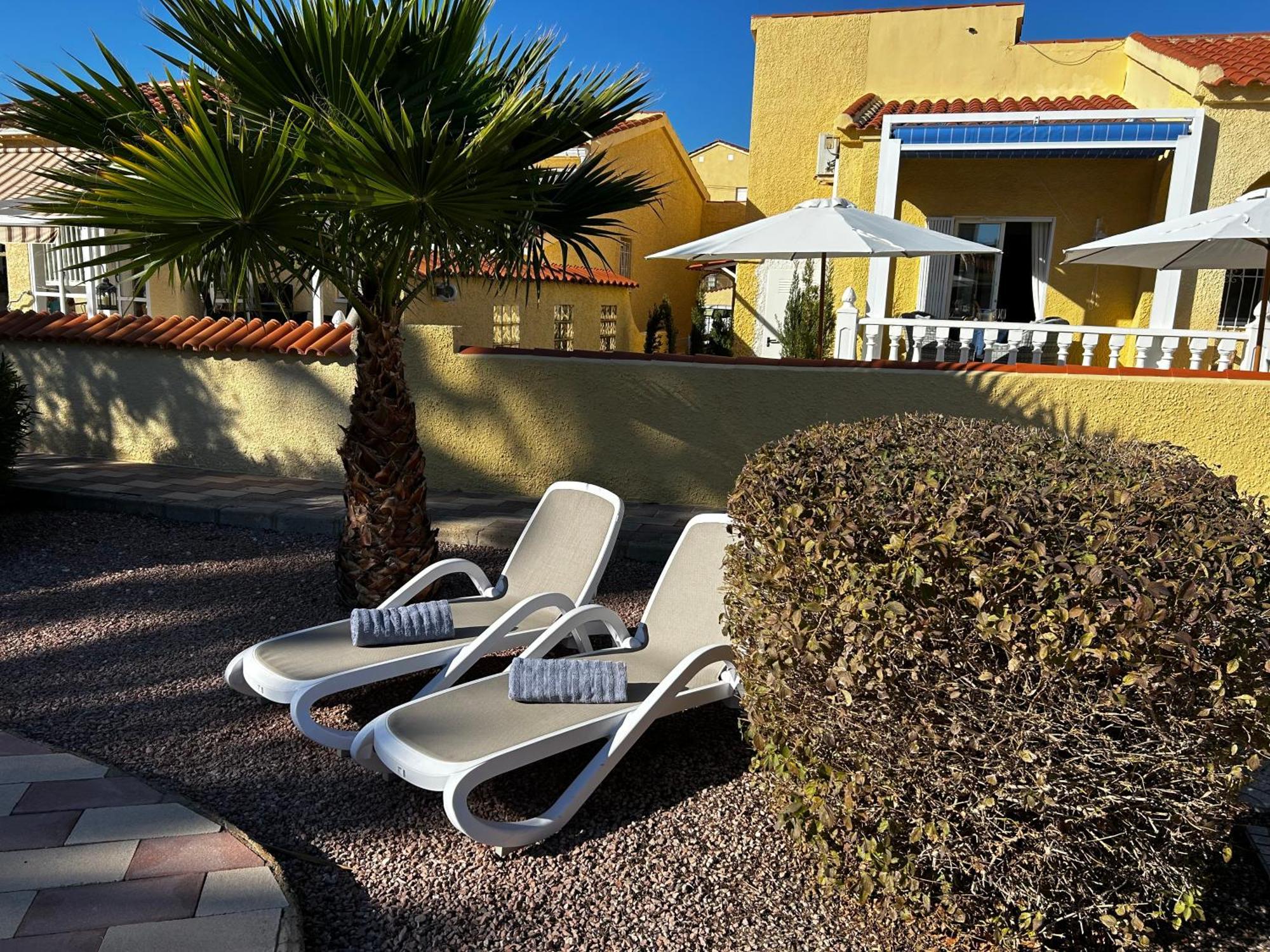 Casa Lily Urb La Marina Holiday home