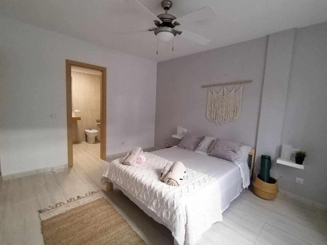 Rentenerife Magec Swing & Sun Amarilla Golf Apartment