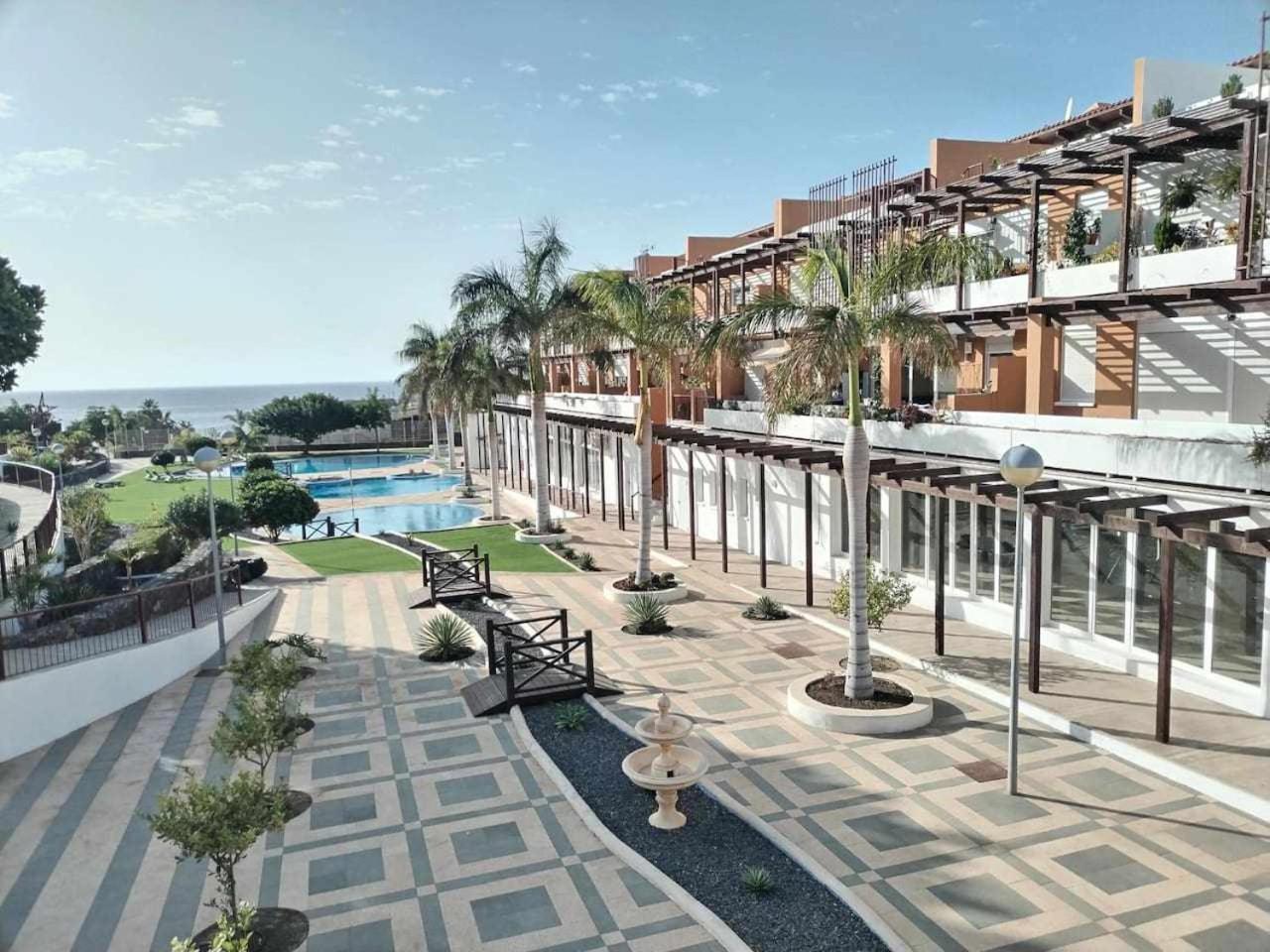 Rentenerife Magec Swing & Sun Amarilla Golf