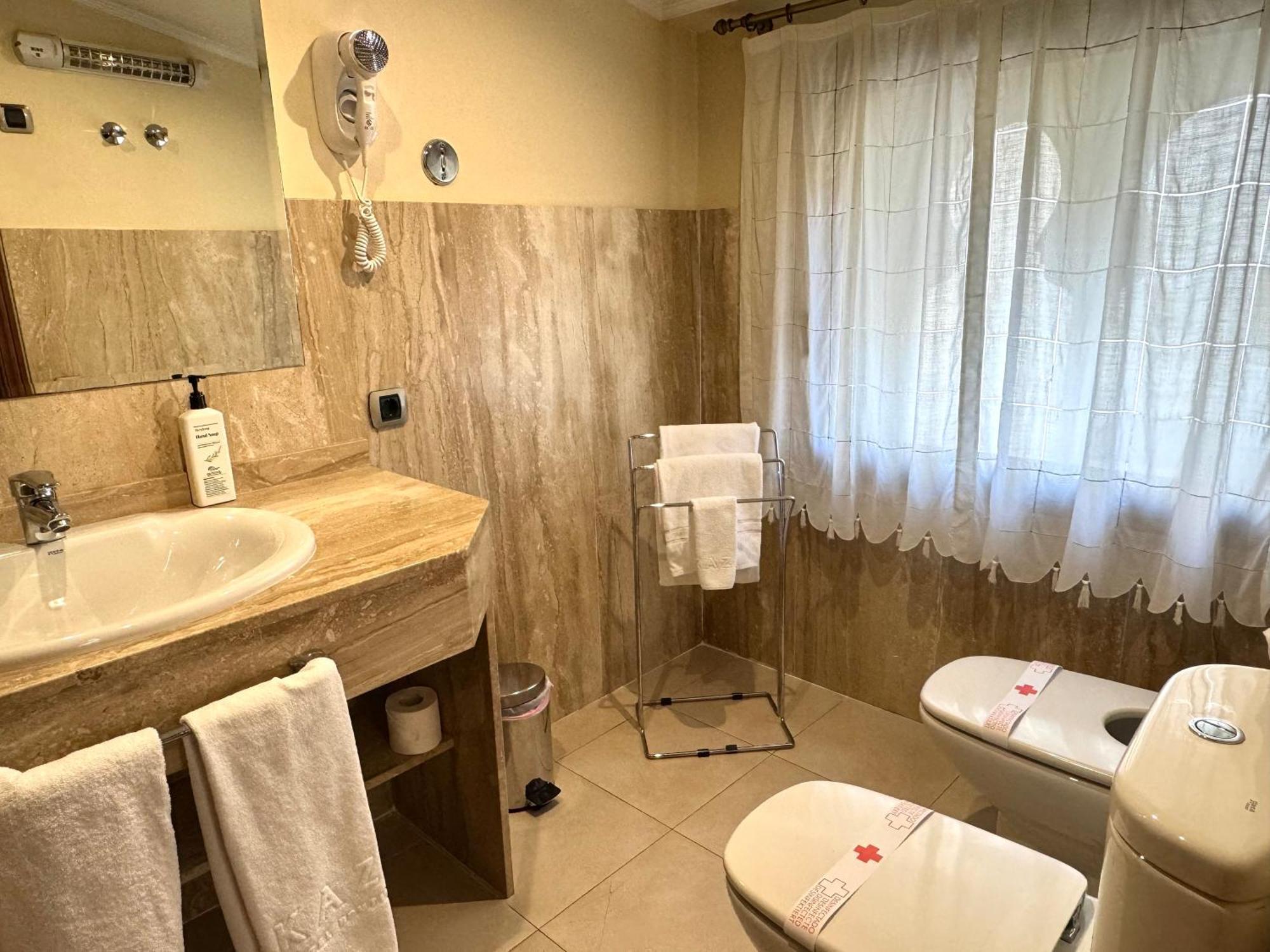 Hotel Kazar