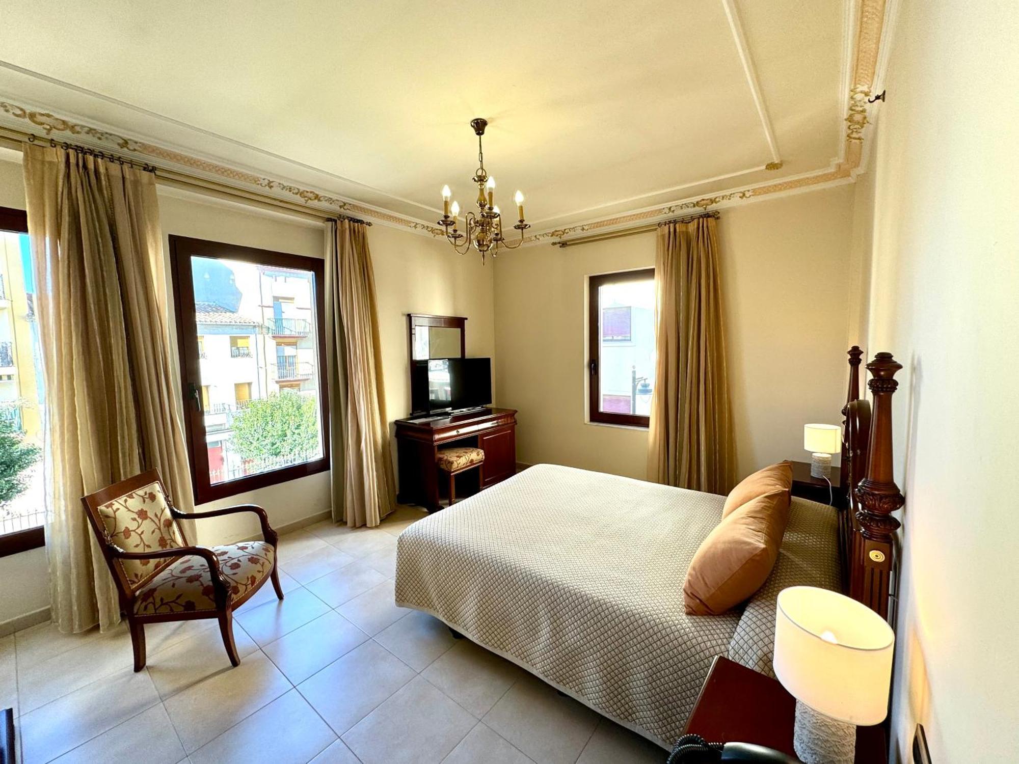 Kazar Hotel