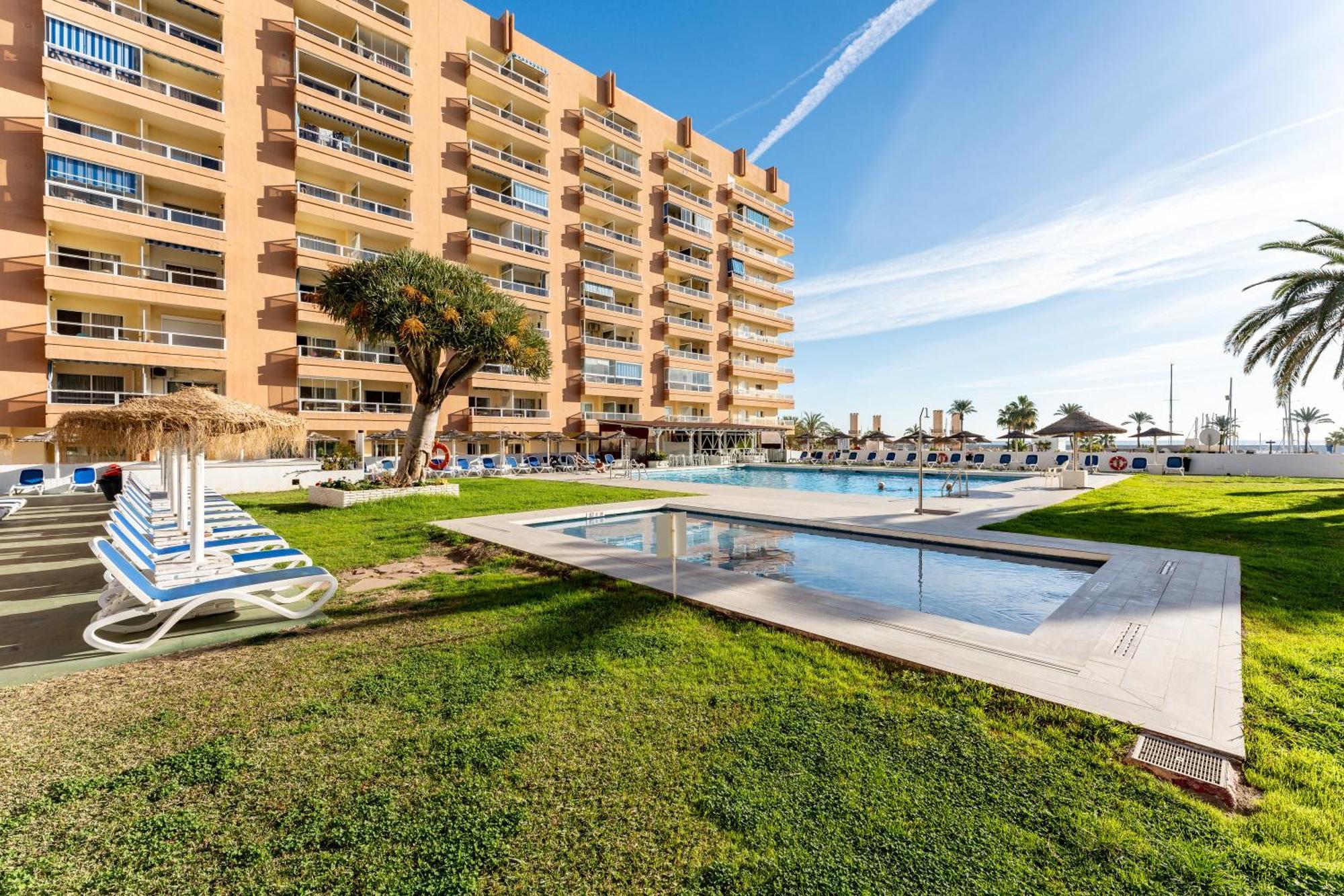 Apartamento Pyr Partial Seaview