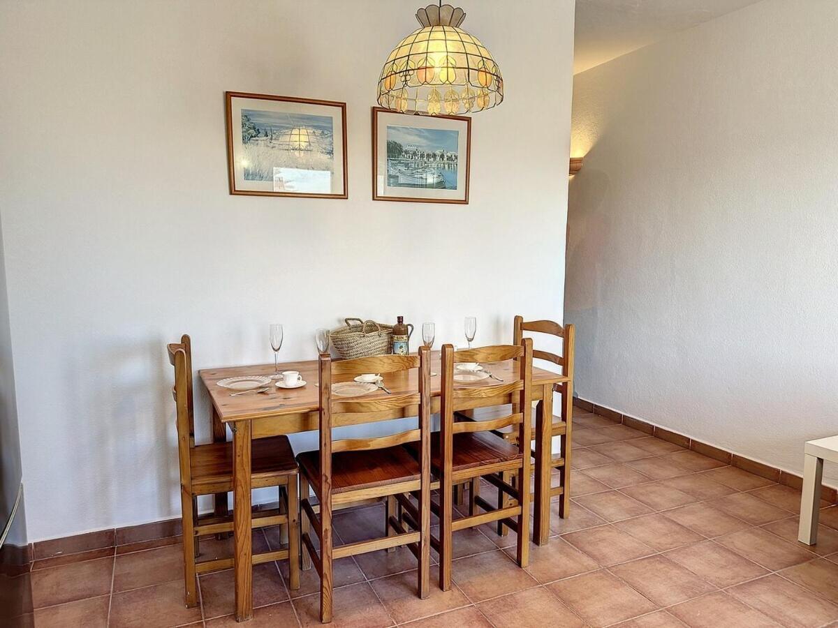 F105 - Dos Dormitorios, Terraza Y A/c En Fornells * Fornells (Menorca)
