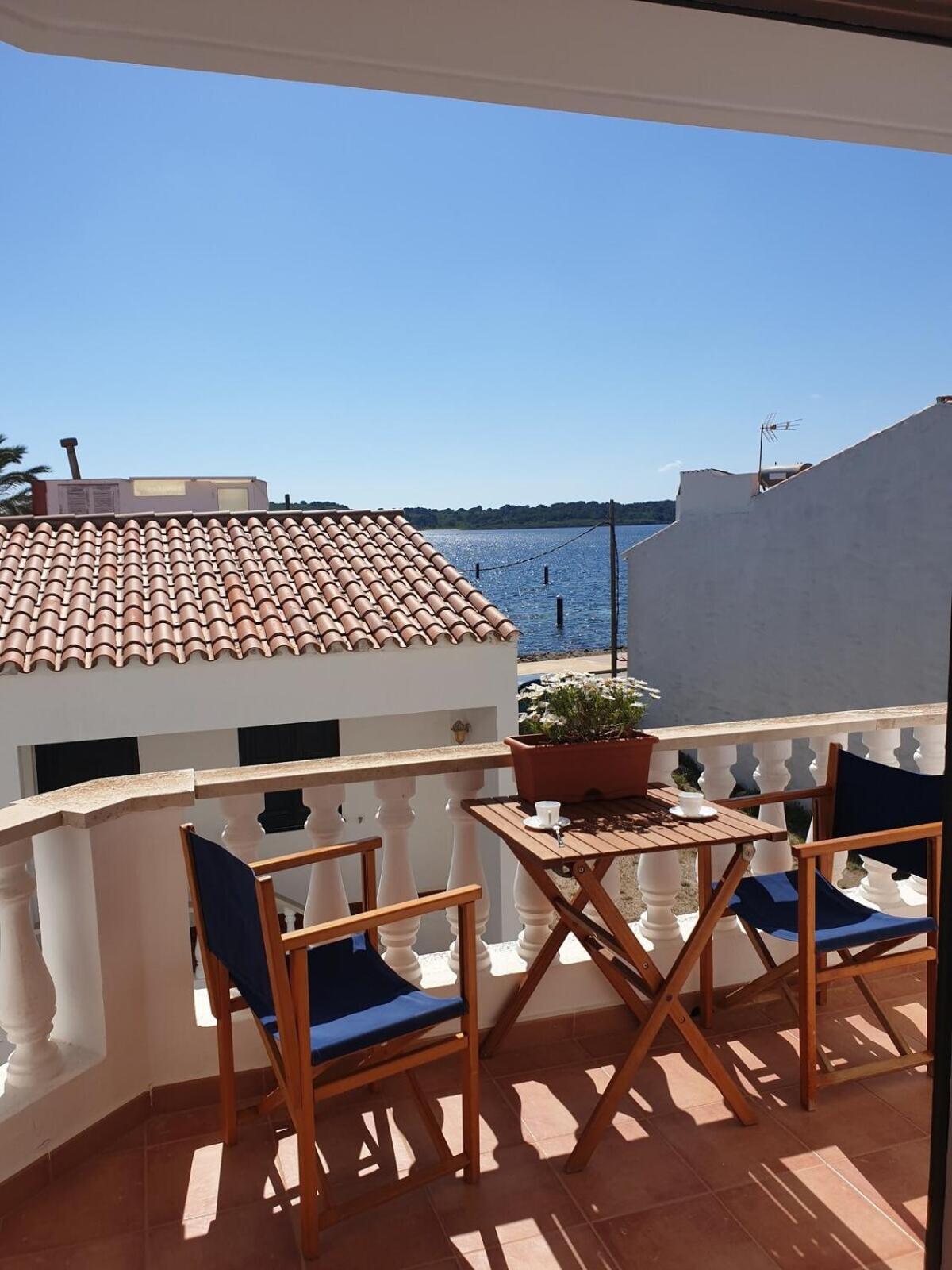 F105 - Dos Dormitorios, Terraza Y A/c En Fornells Fornells (Menorca)