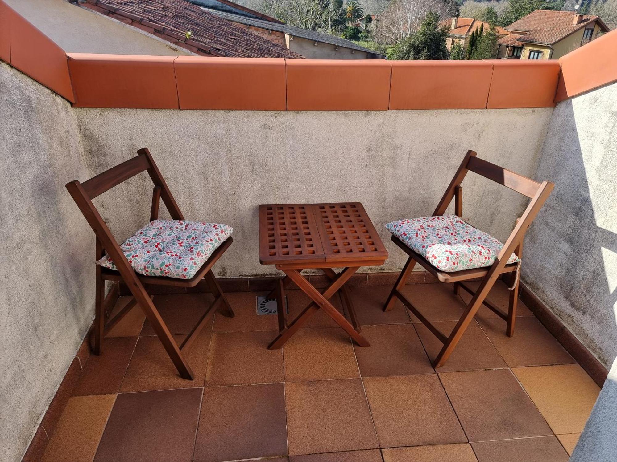 Apartamento Romantico Con Terraza Y Piscina Villabanez (Cantabria)