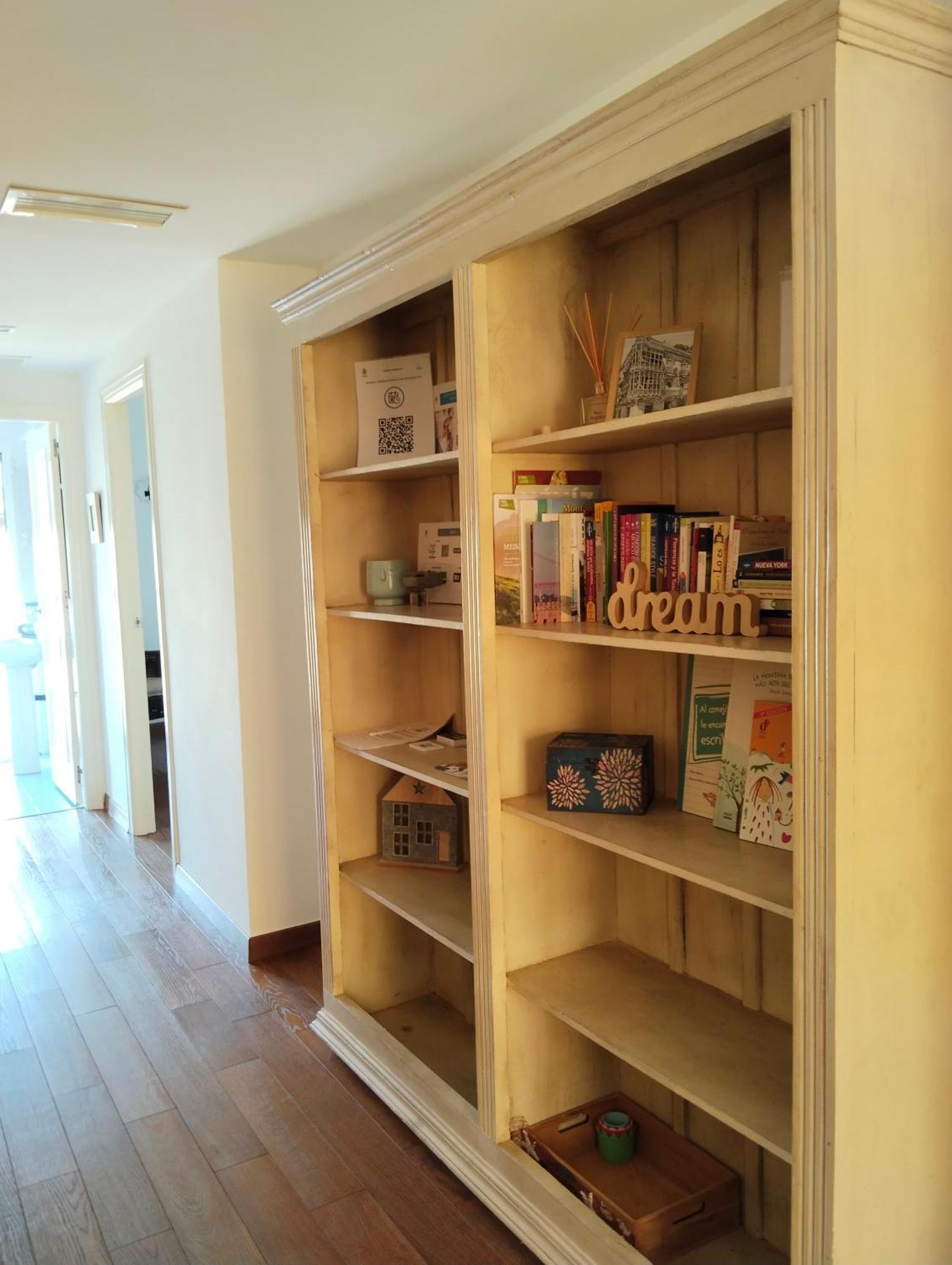 La Casa De La Luz, Atico Con Terraza Privada, Parking Free *