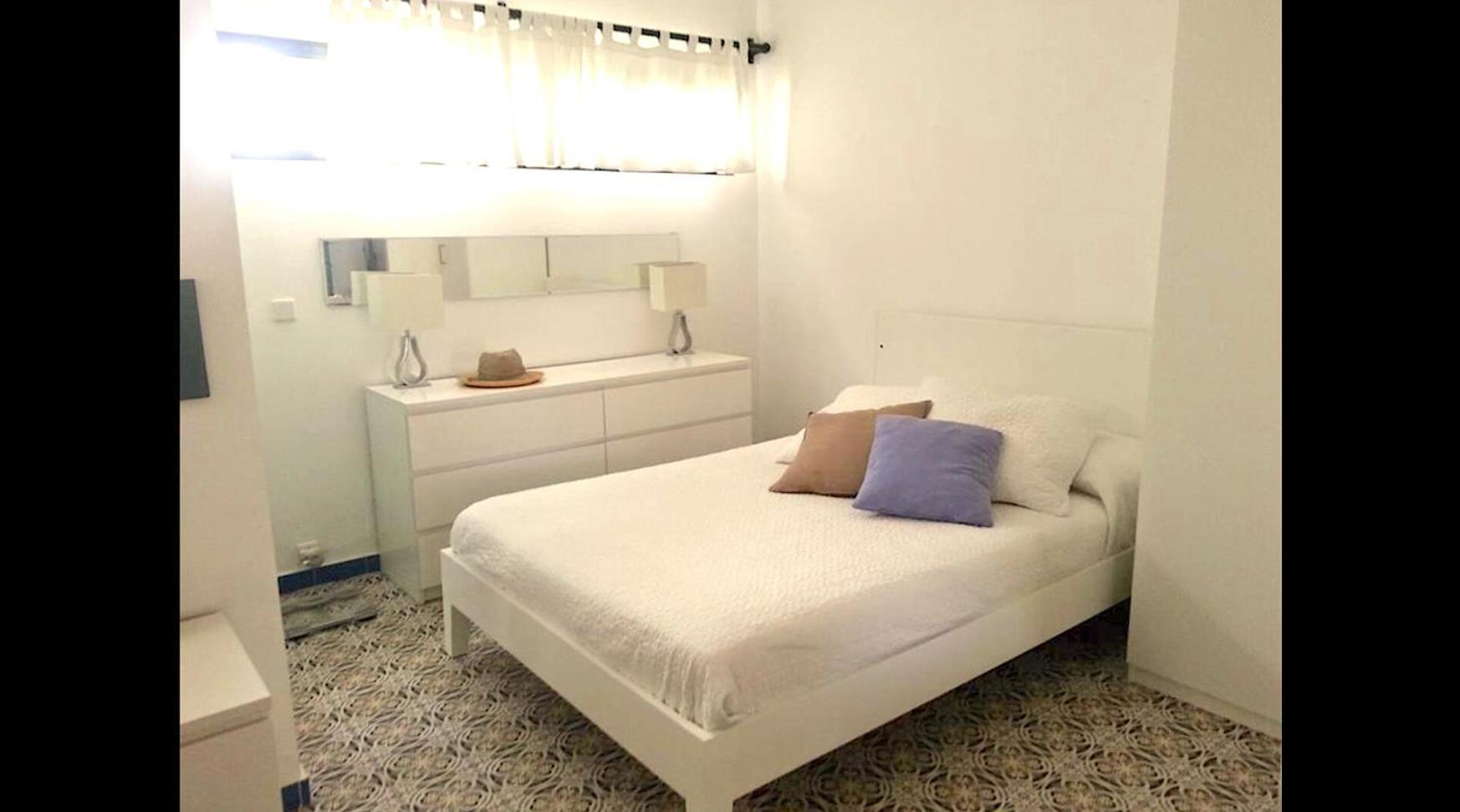 Apartment 4