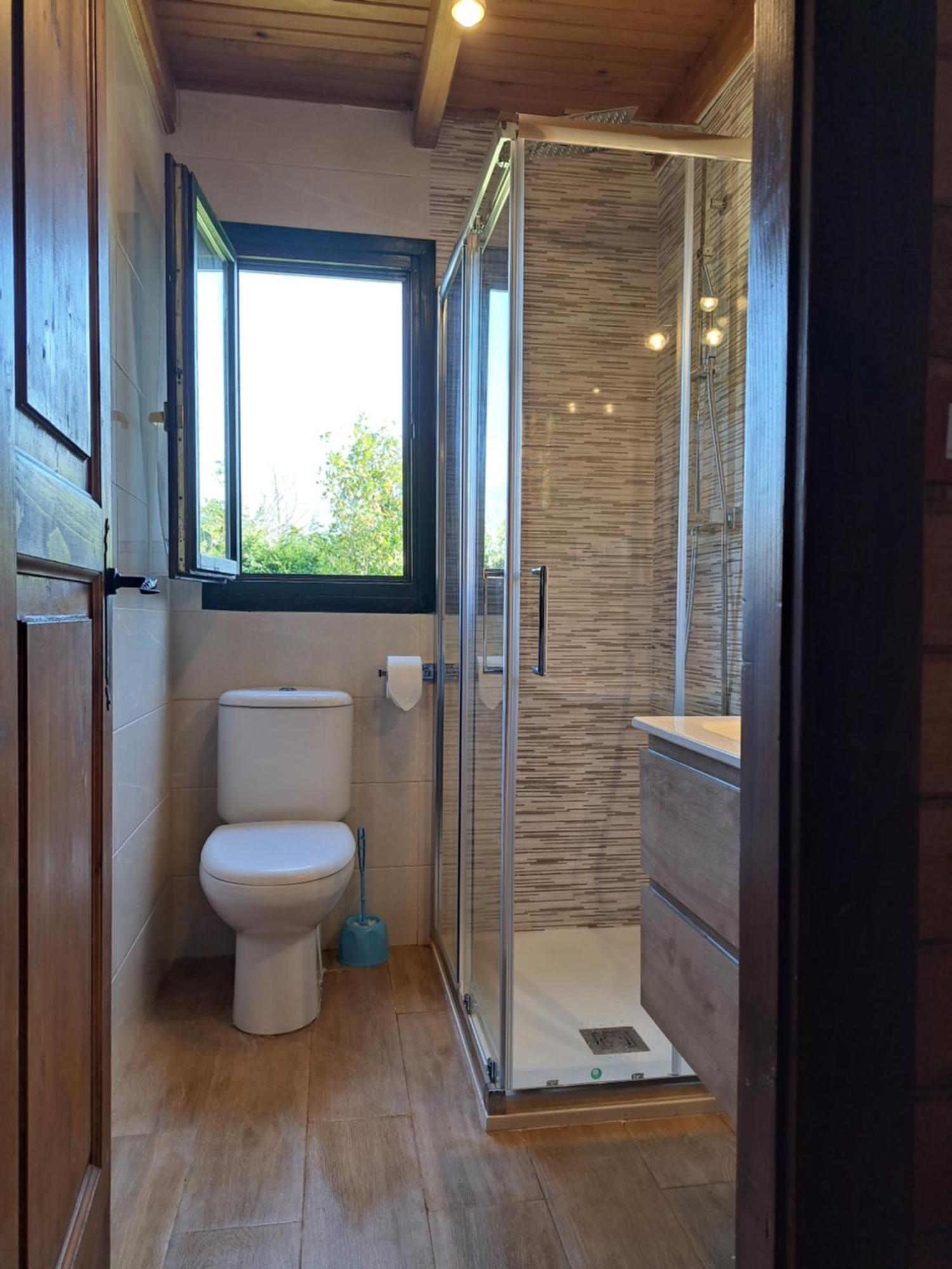La Casa Del Carballo Pisones