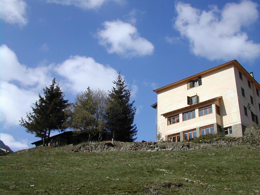 Xalet-Refugi U.E.C. Hostel *