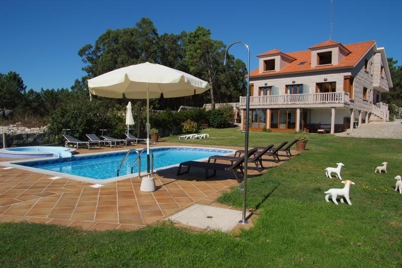 Ay Salvora Apartment *