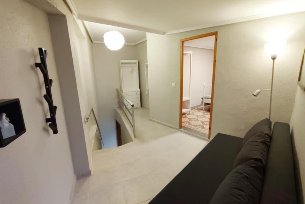Acogedora Casa En *