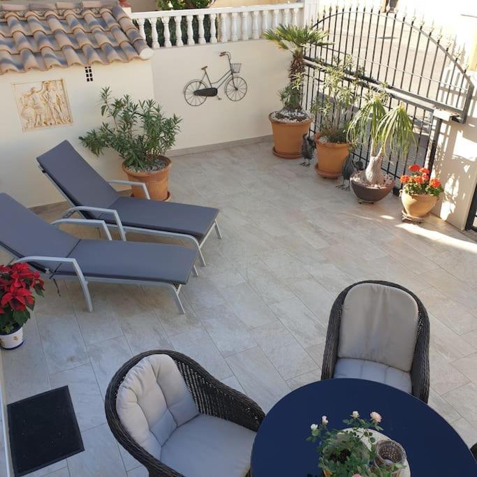 Casa De Evita El Mojon (Alicante)