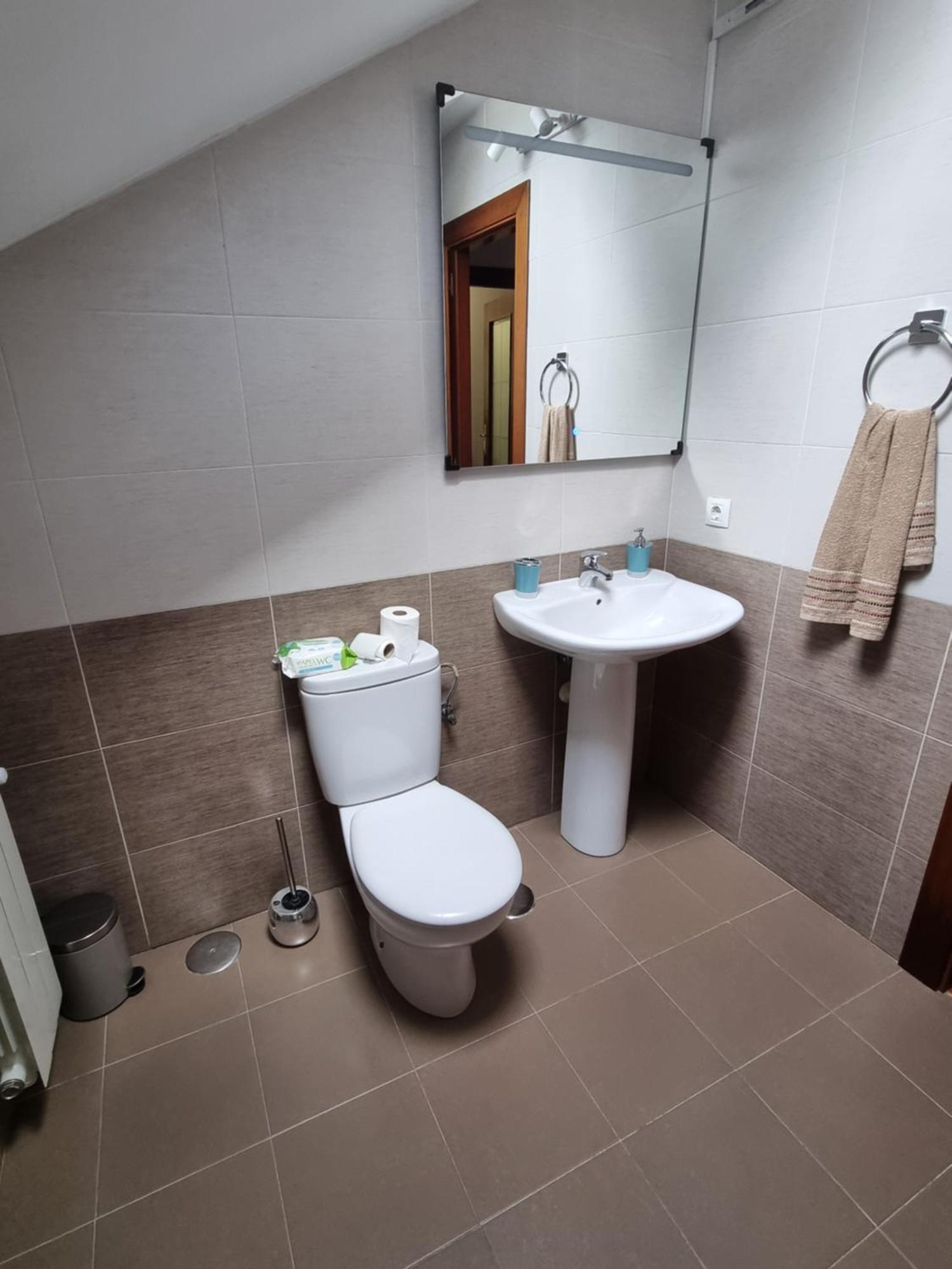 Romantico Con Terraza Y Piscina * Villabanez (Cantabria)