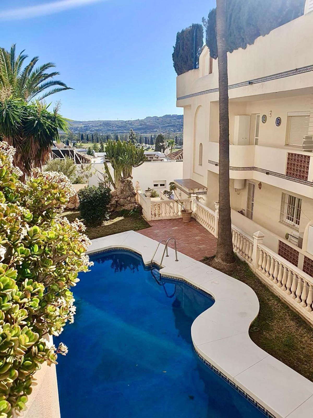 Apartamento Apartamento Con Vistas, Urb. Mijas Golf. Santa Fe de los Boliches