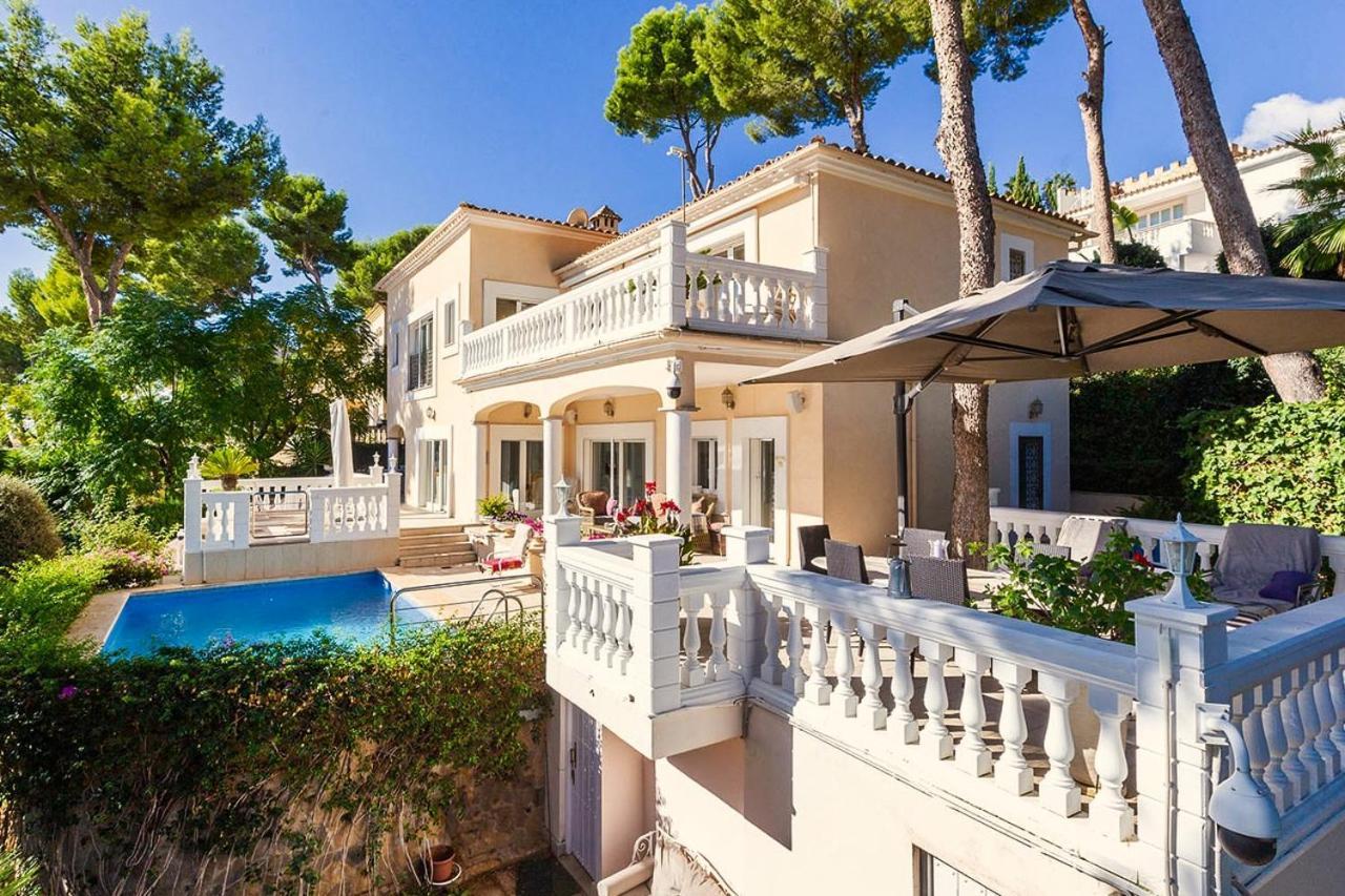 Villa Exklusive In Paguera Fuer Bis Zu 8 Personen, Mit Meerblick Und Pool Peguera
