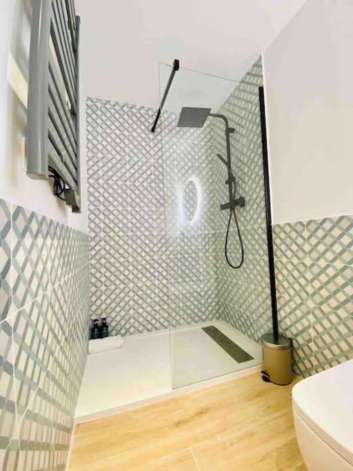 Beautiful Flat Next The Apartamento Valencia