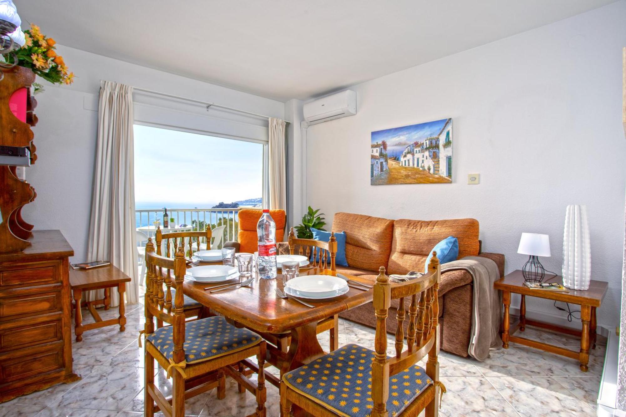 Apartamento 1003 - Seafront On El Paseo - Air Conditionning - Wi-fi - Smart Tv *