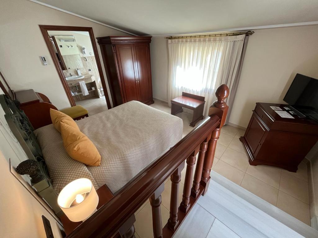 Kazar Hotel 4*