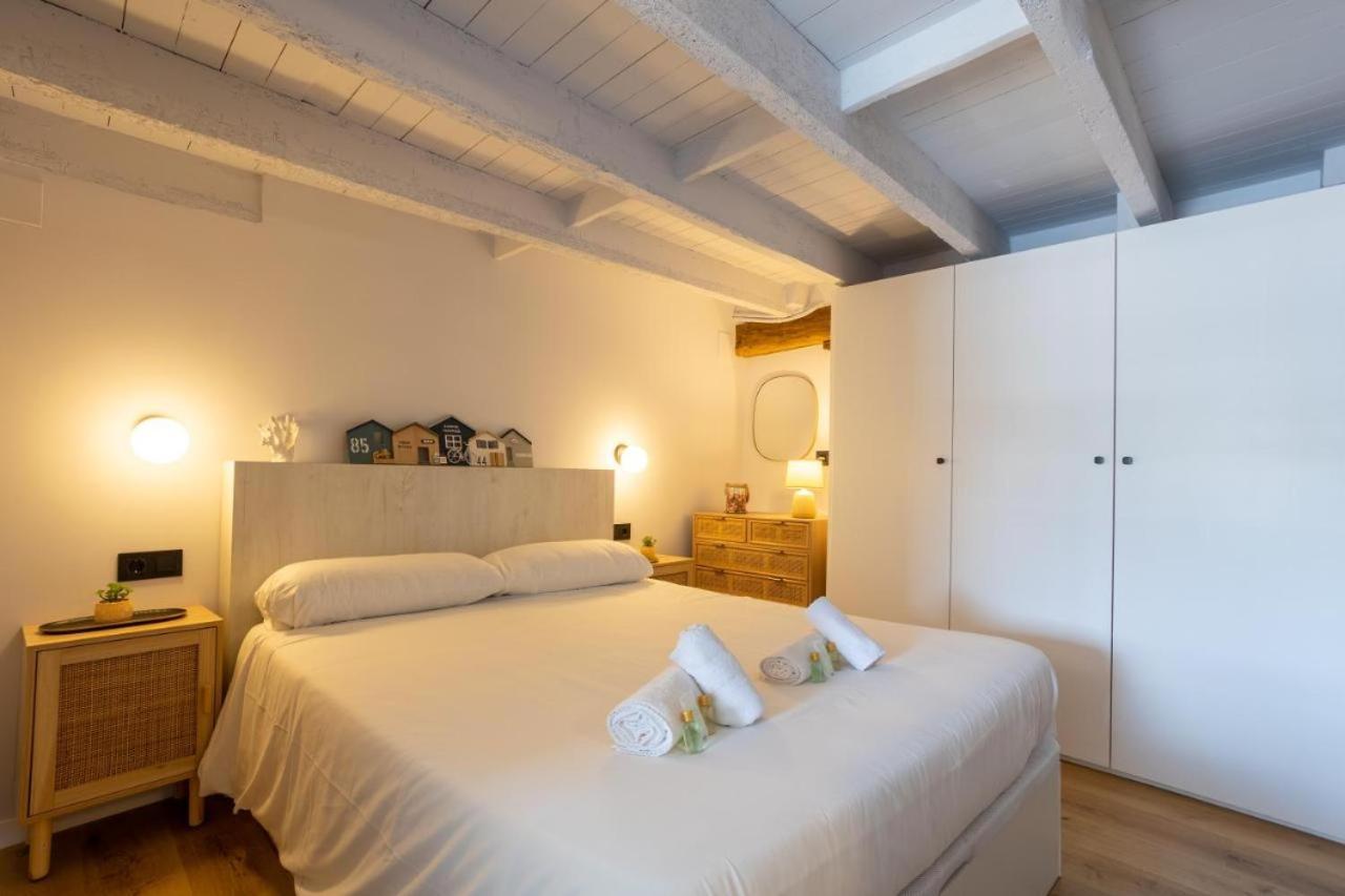 Port Apartment *