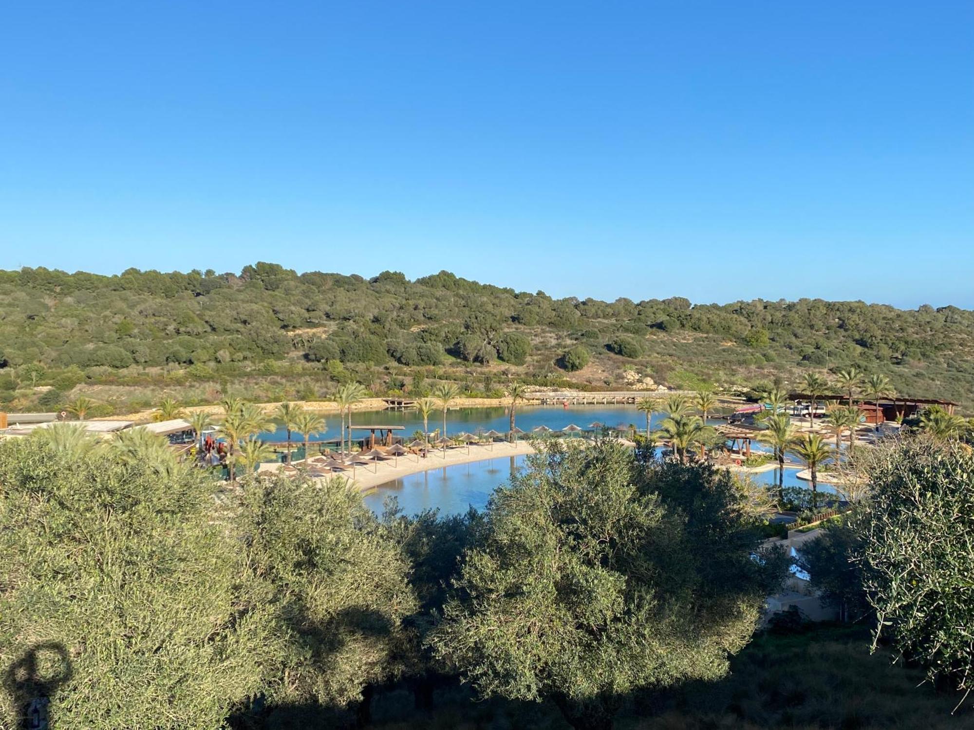 Sunny Retreat With Stunning View Apartment *