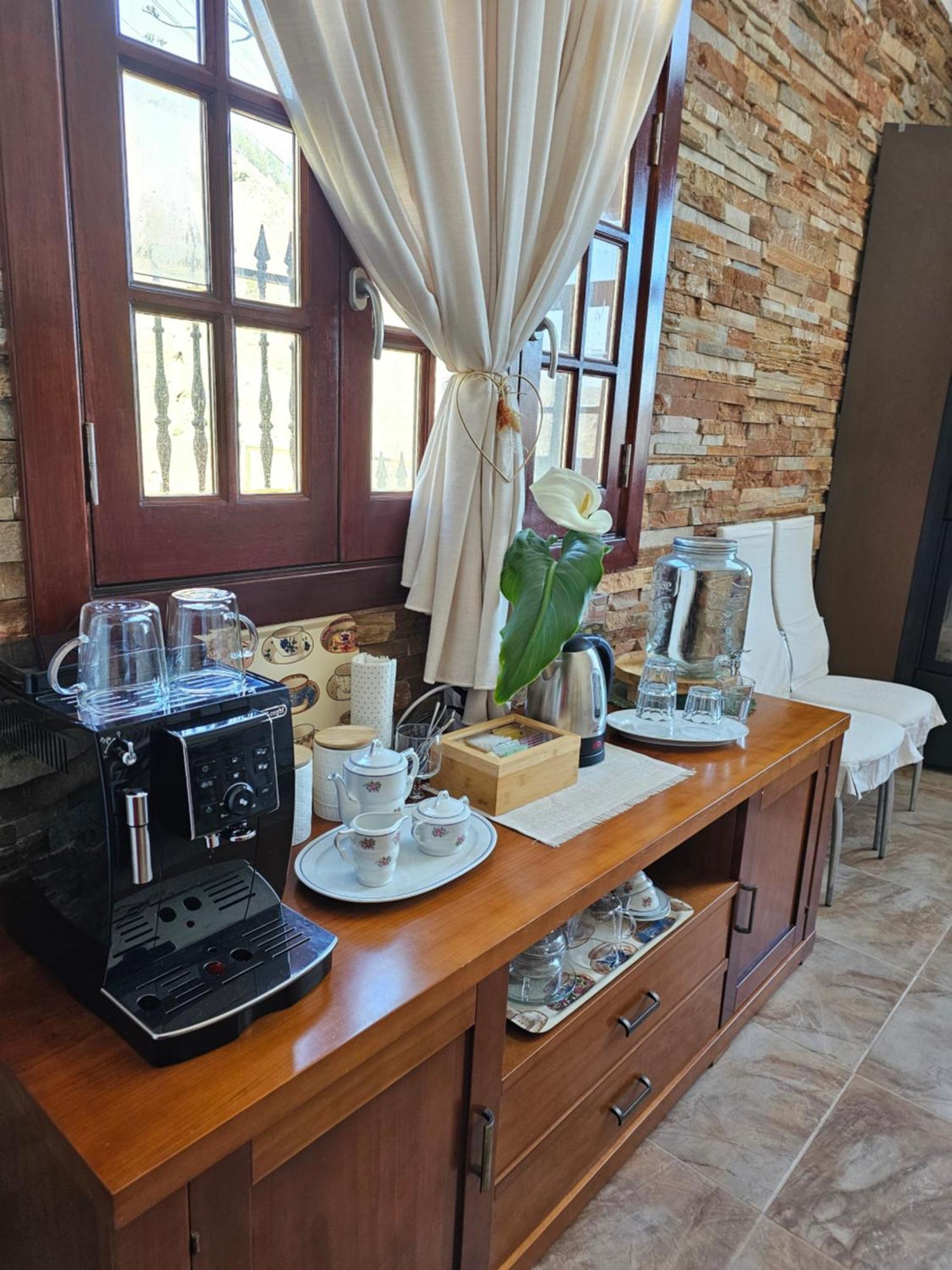 Bed and breakfast Mogarén: Jacuzzi&beautiful Views