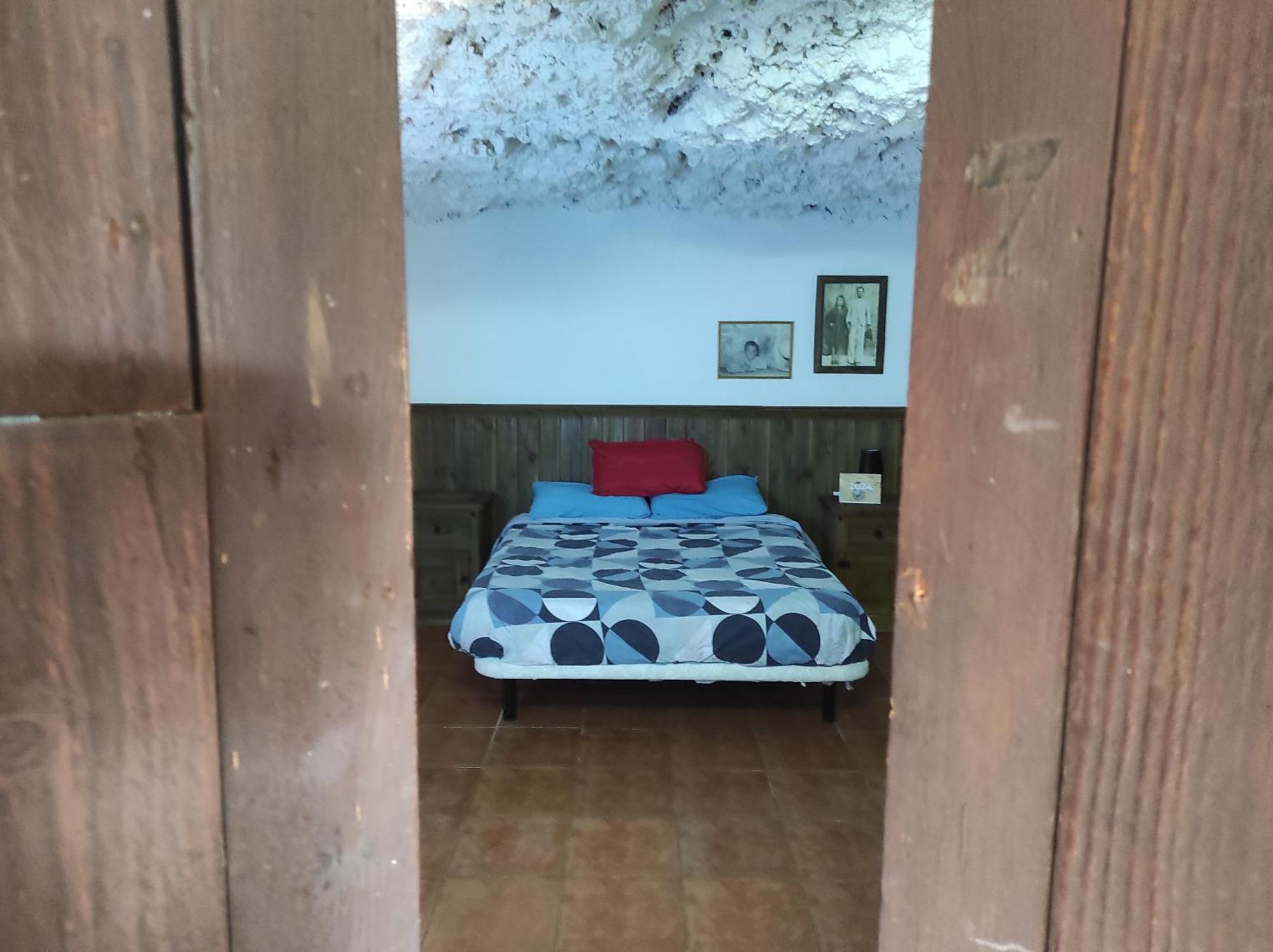 Casa Cueva Manuel Y Maria Holiday home