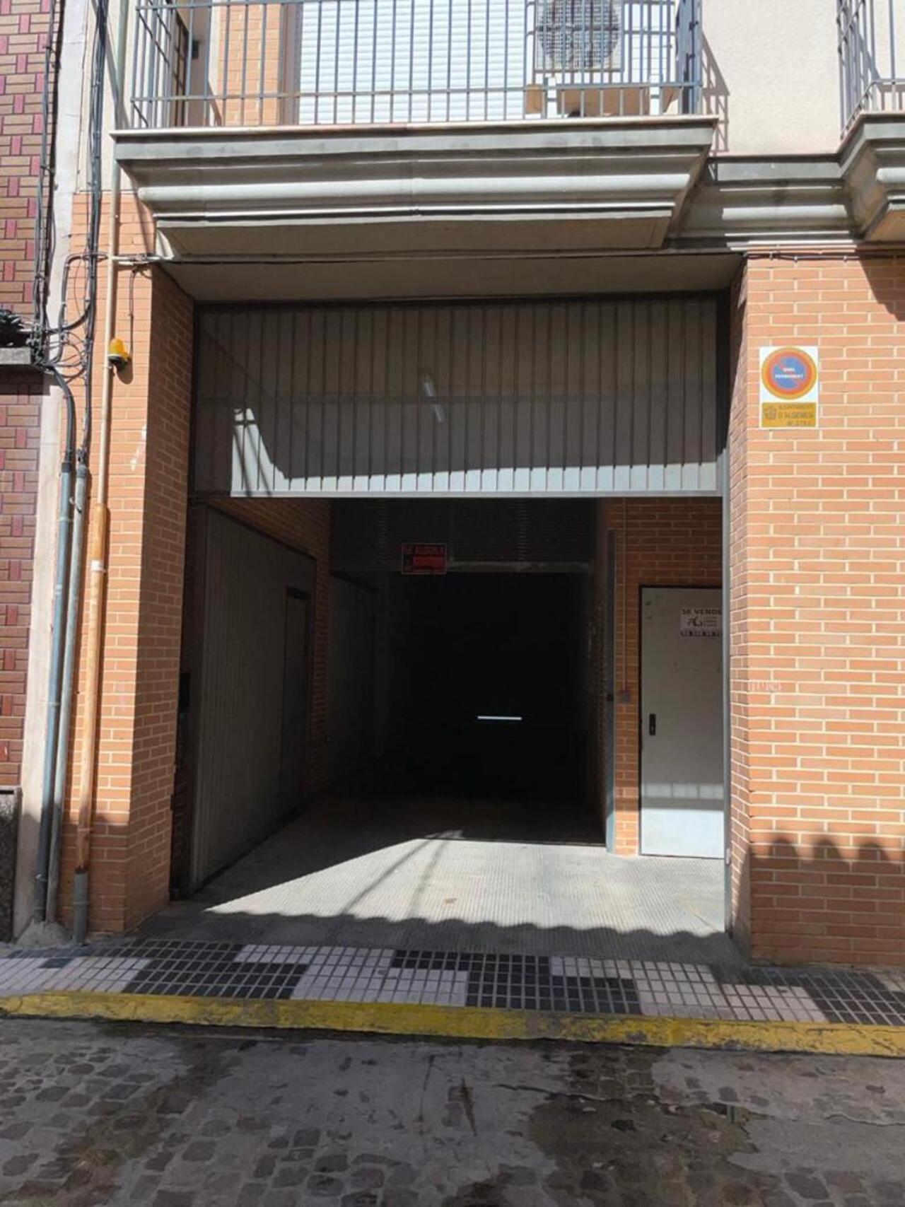 Parra Y Garaje, * Algemesi