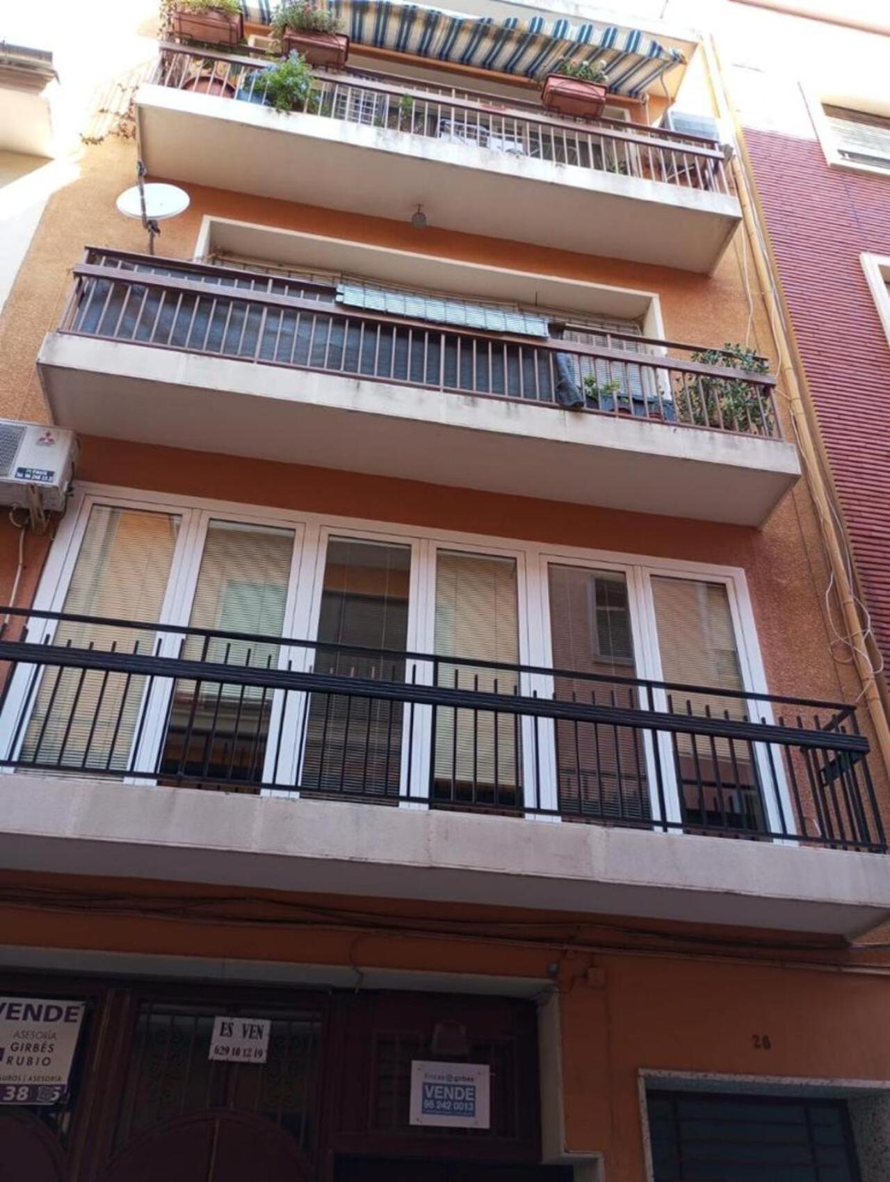 Parra Y Garaje, Apartment *
