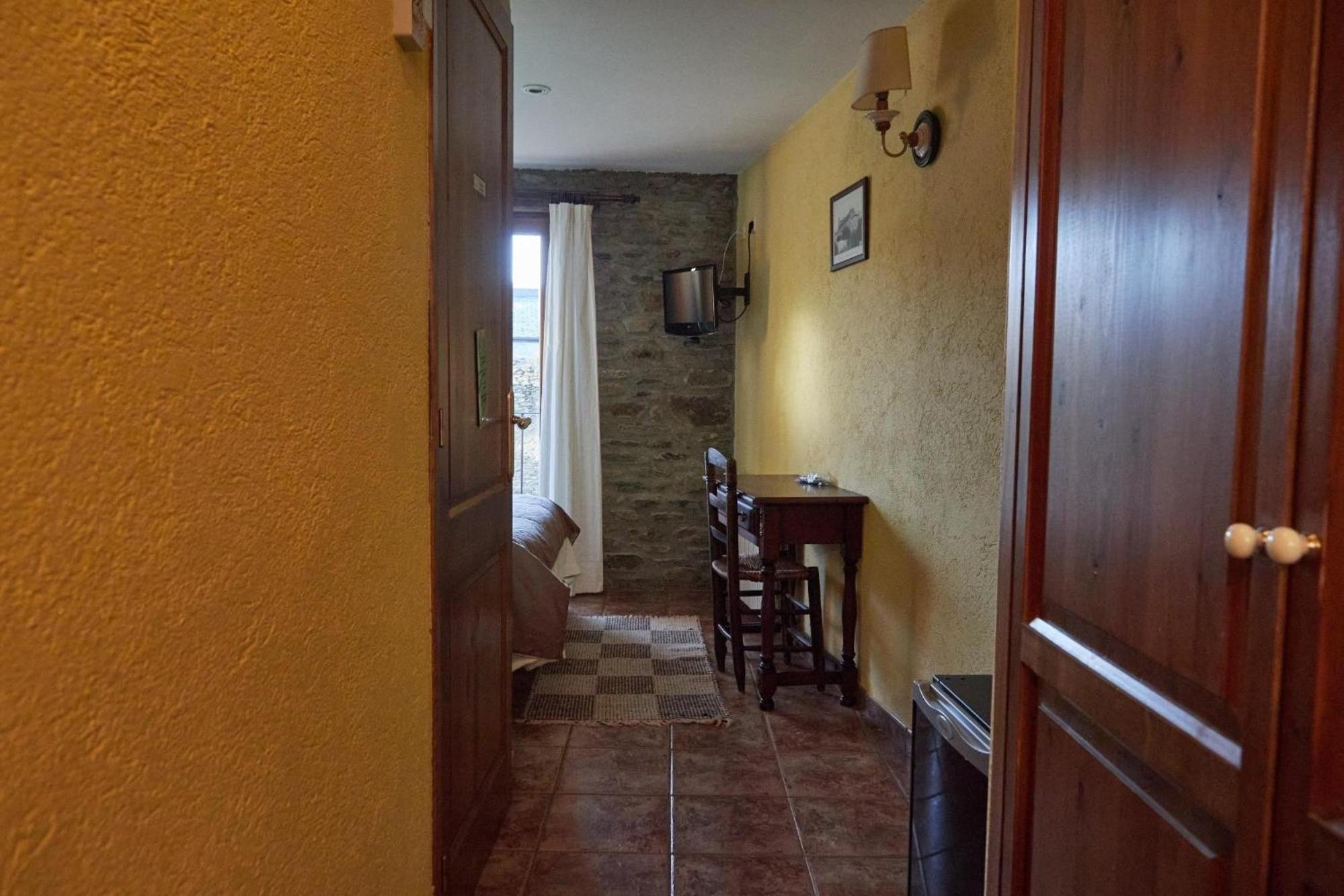 Cal Marrufes Country house *