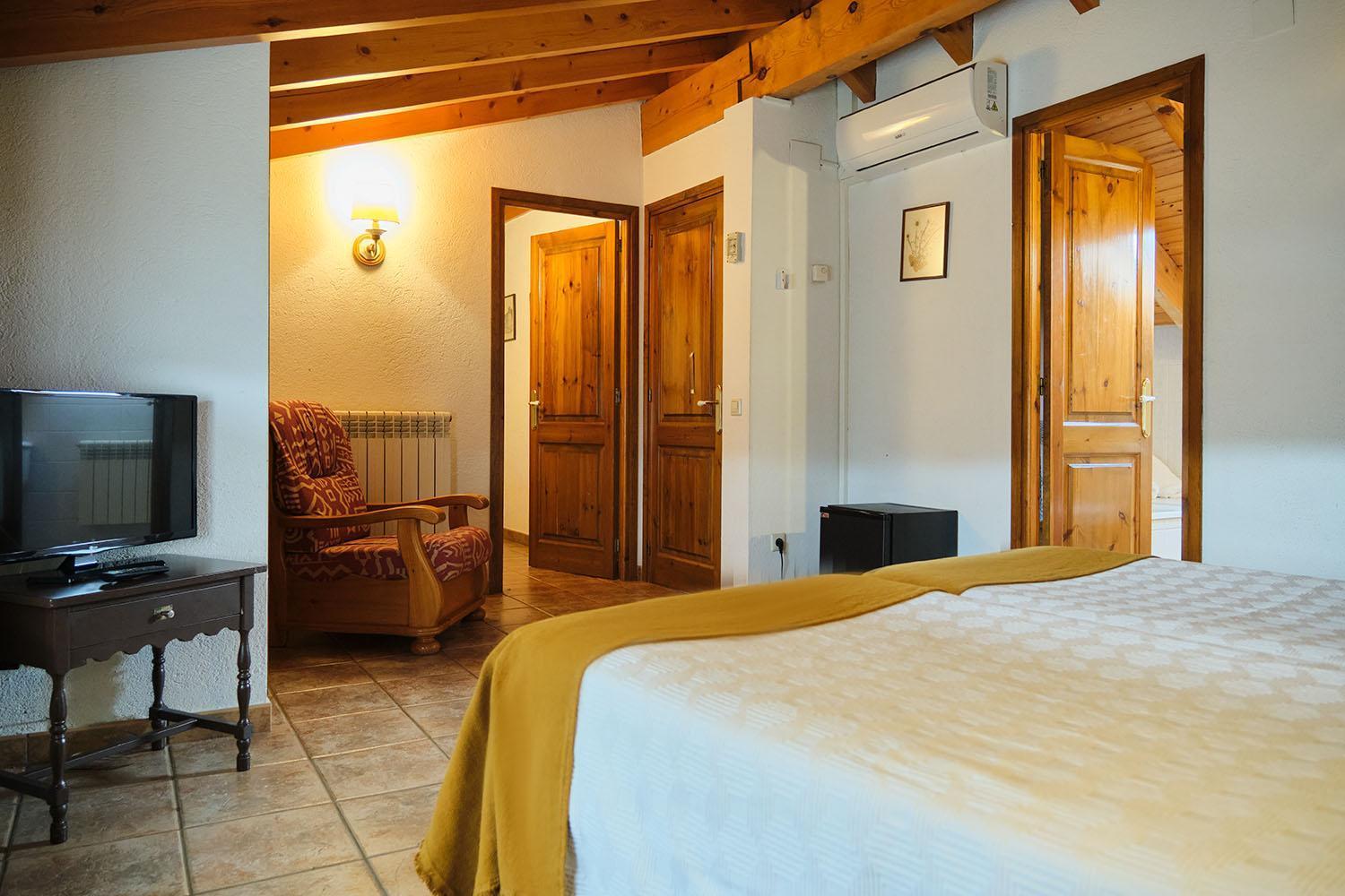 Country house Cal Marrufes