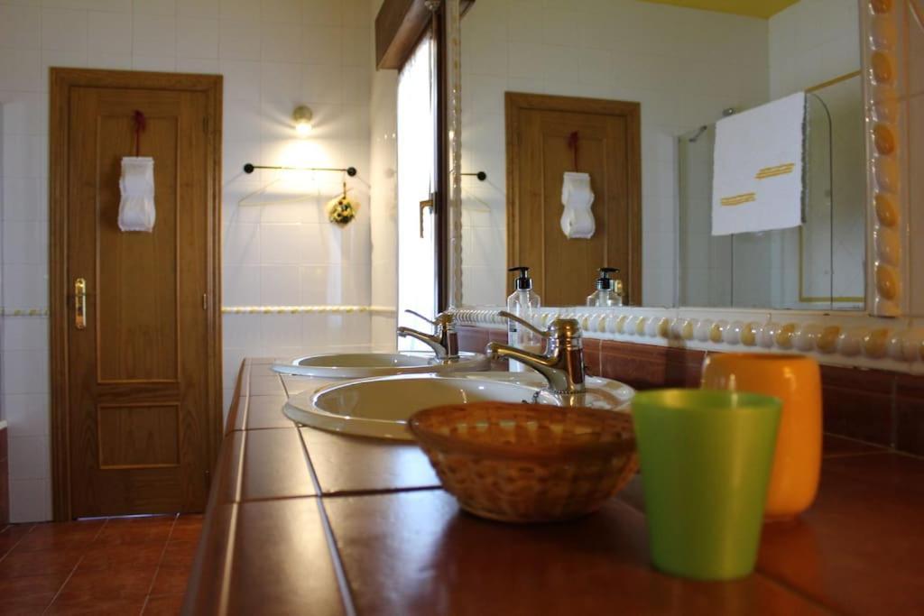 Chalet Cerezas Y Miel
