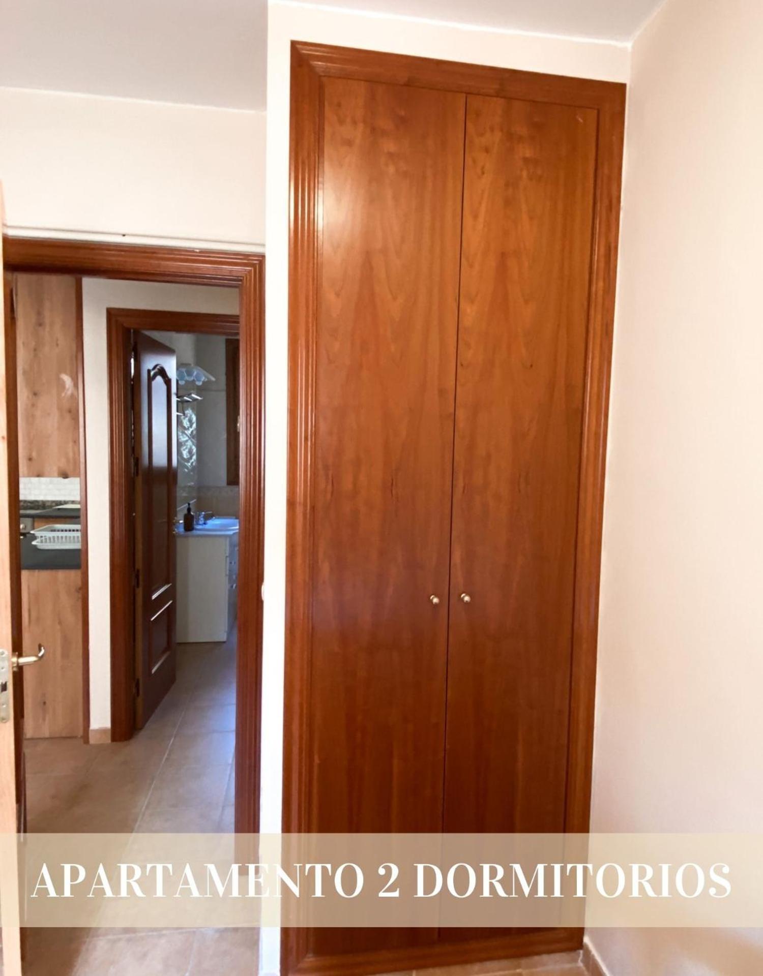 Apolonia, Apartamento *
