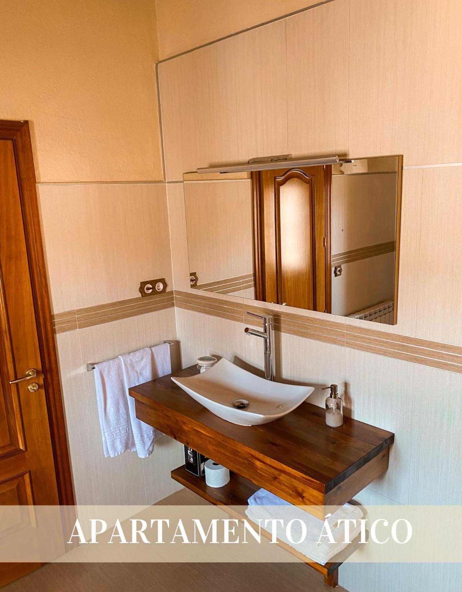 Apolonia, Apartamento *