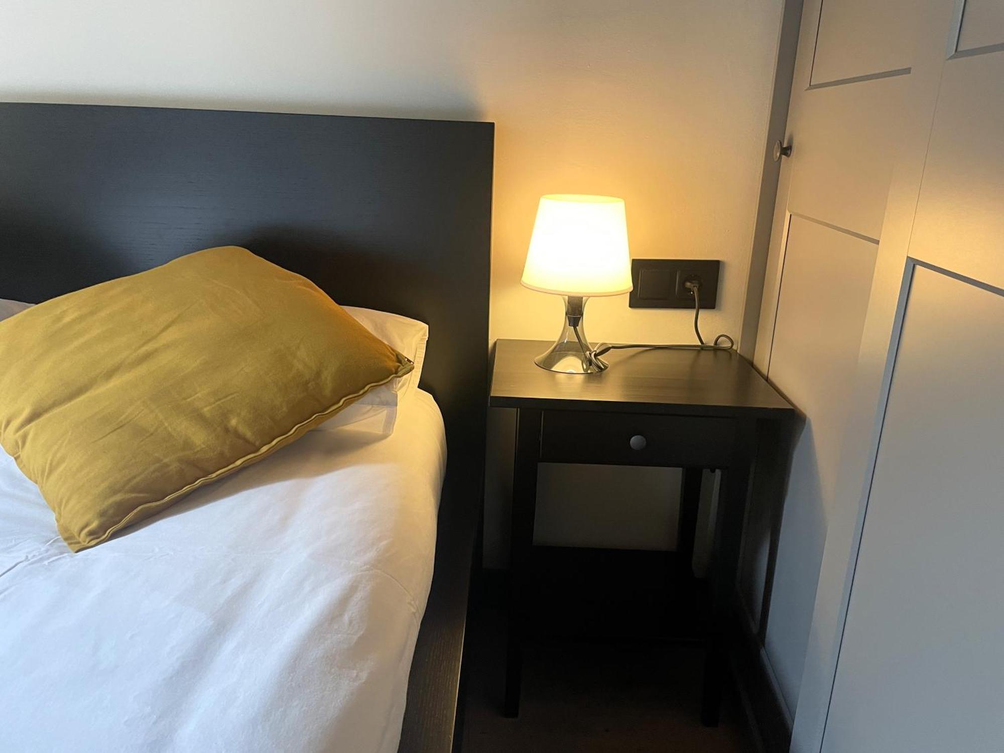Duplex En El Puente Historico, Gra De Fajol Apartment