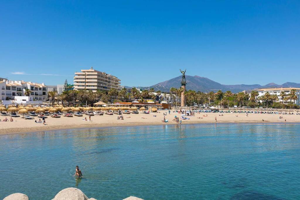 Puerto Banus, Marina Banus, 2br, 2bth, Seaviews And Parking *